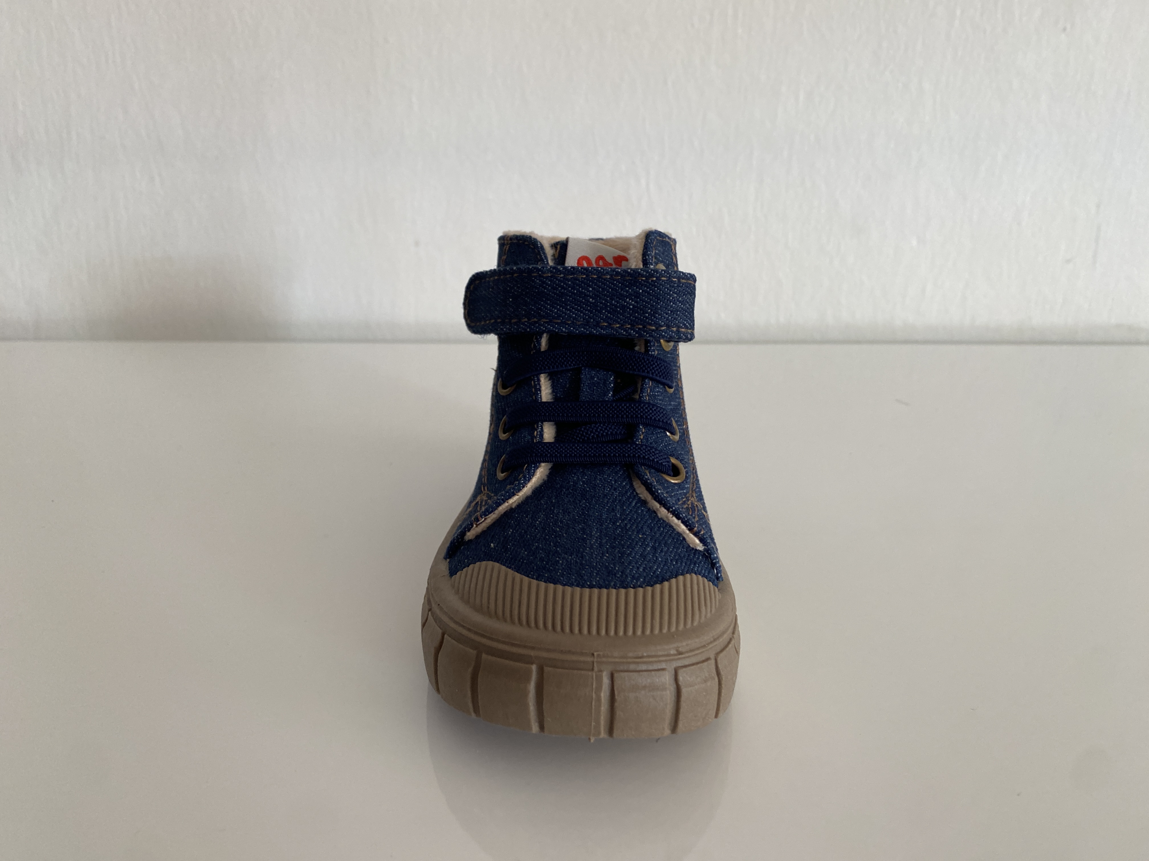 Zapatilla infantil azul