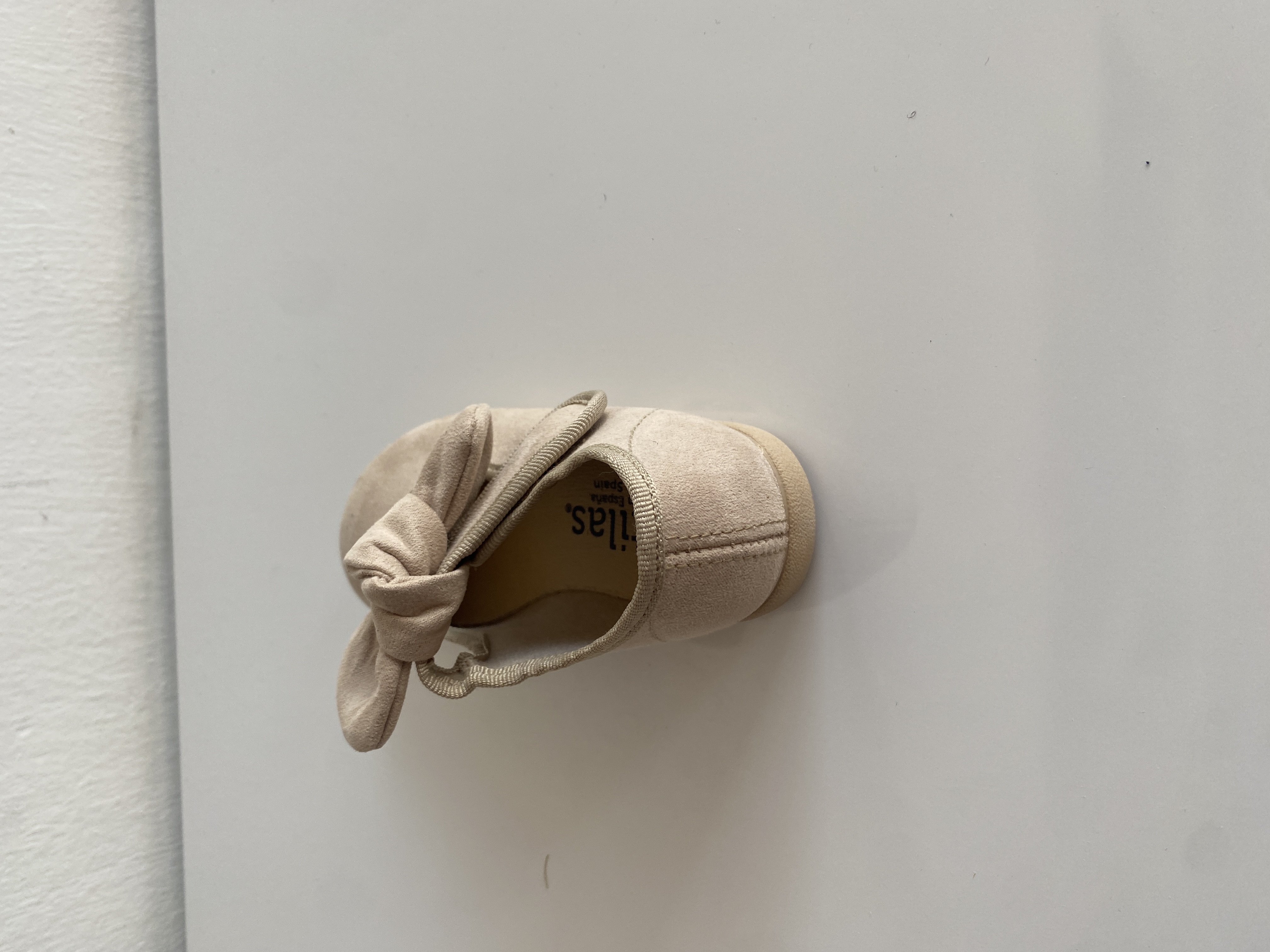 MERCEDITAS DE BATILAS CAMEL