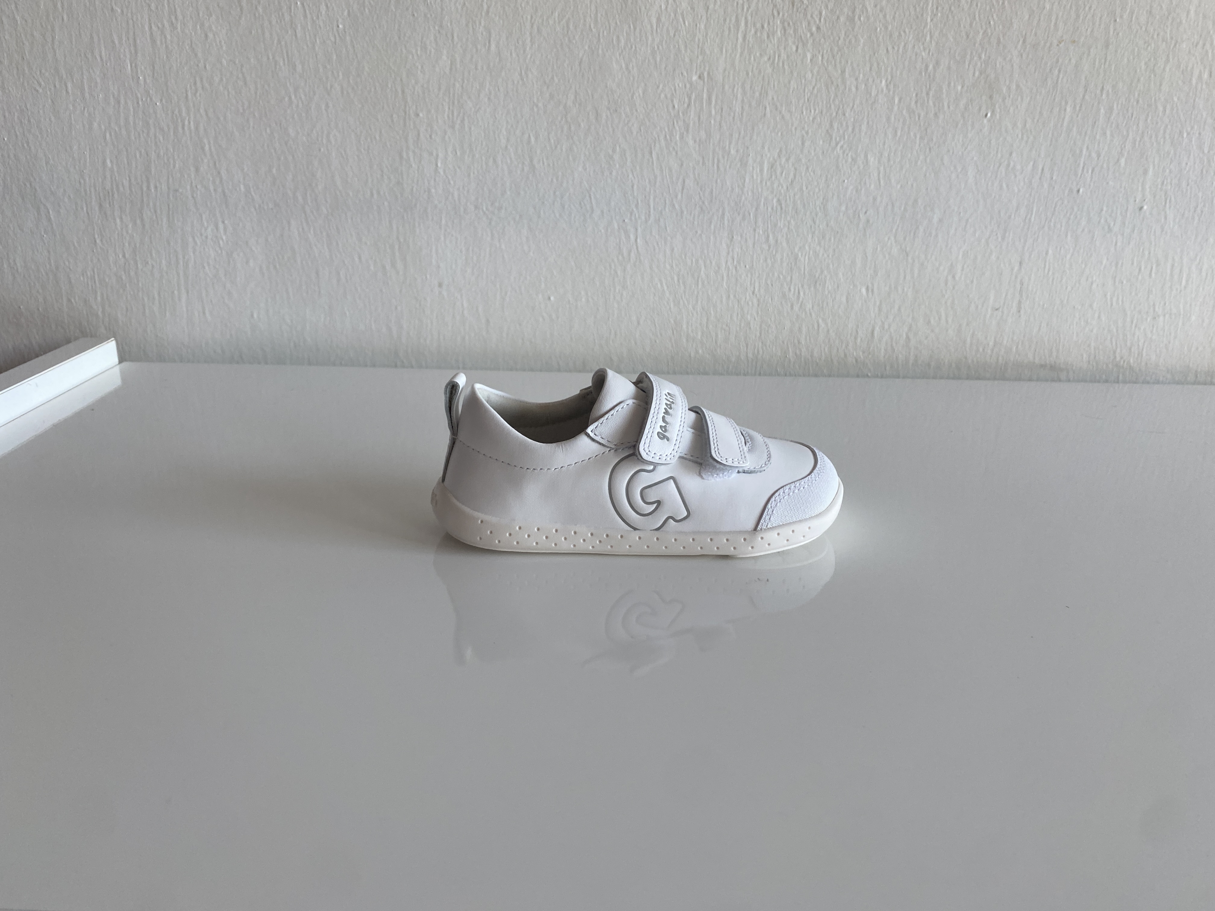 ZAPATILLA GARVALÍN BLANCA