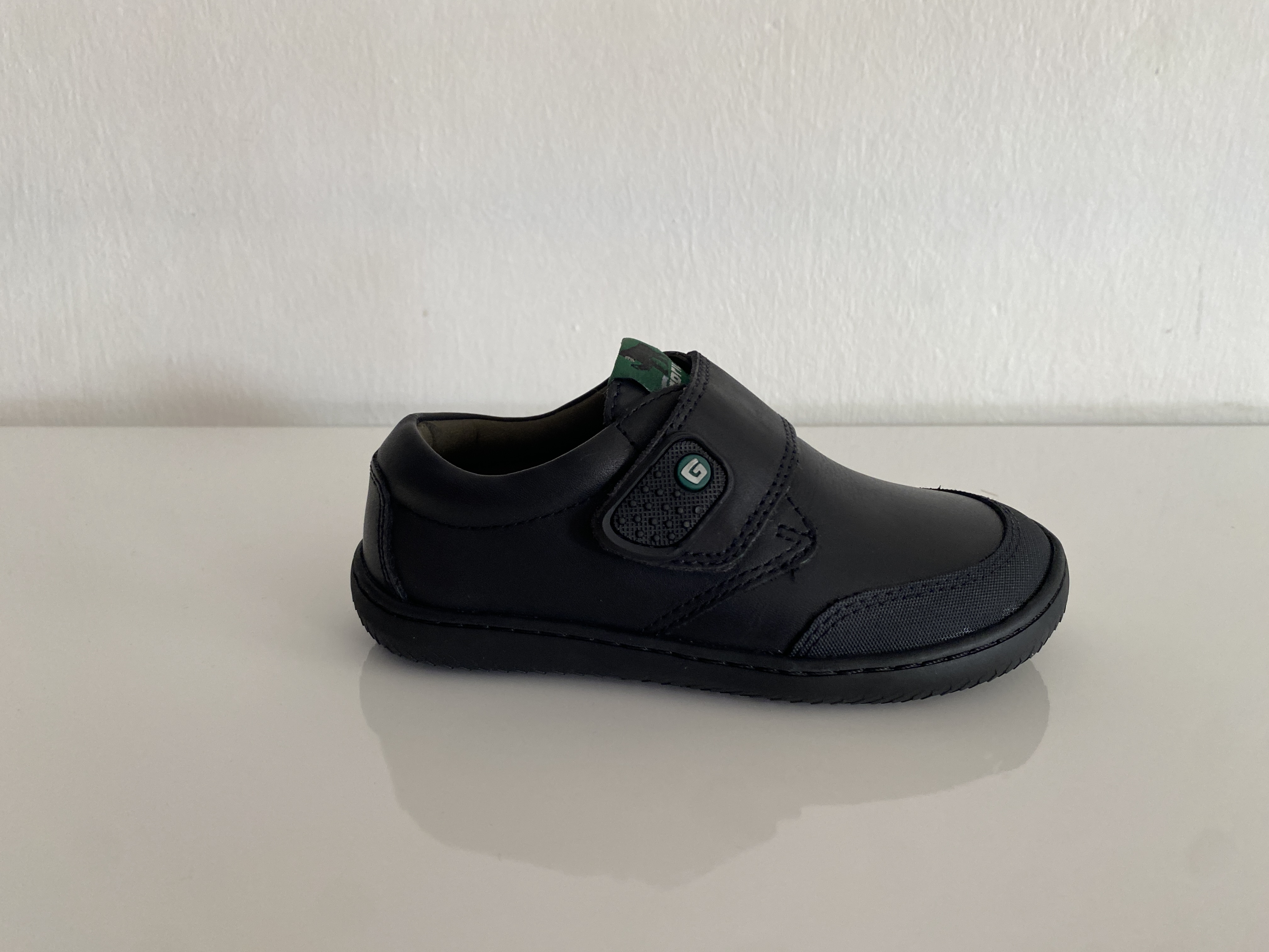 Zapato Golrila escolar negro
