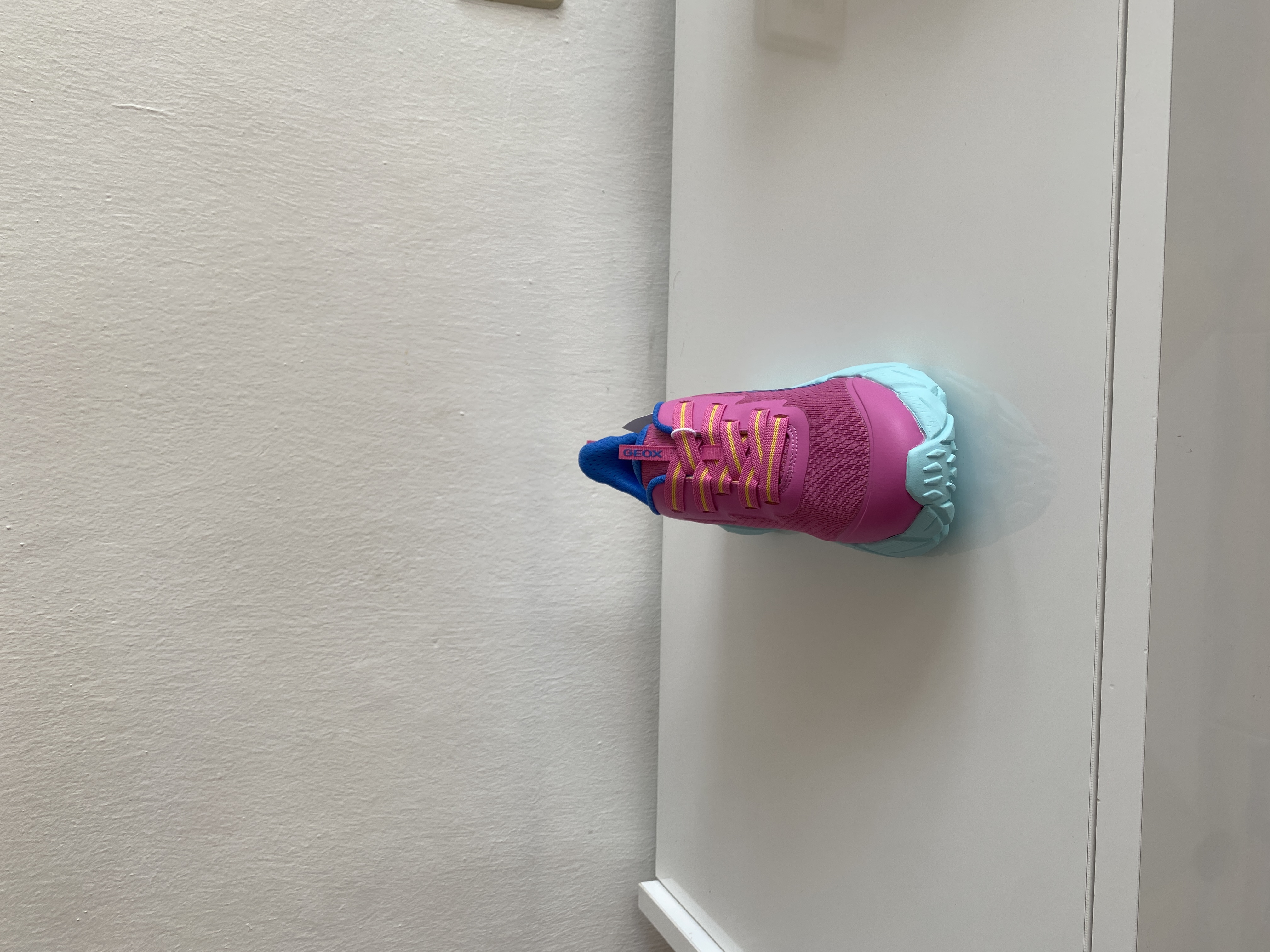 ZAPATILLA GEOX FUCSIA CALCEFÁCIL