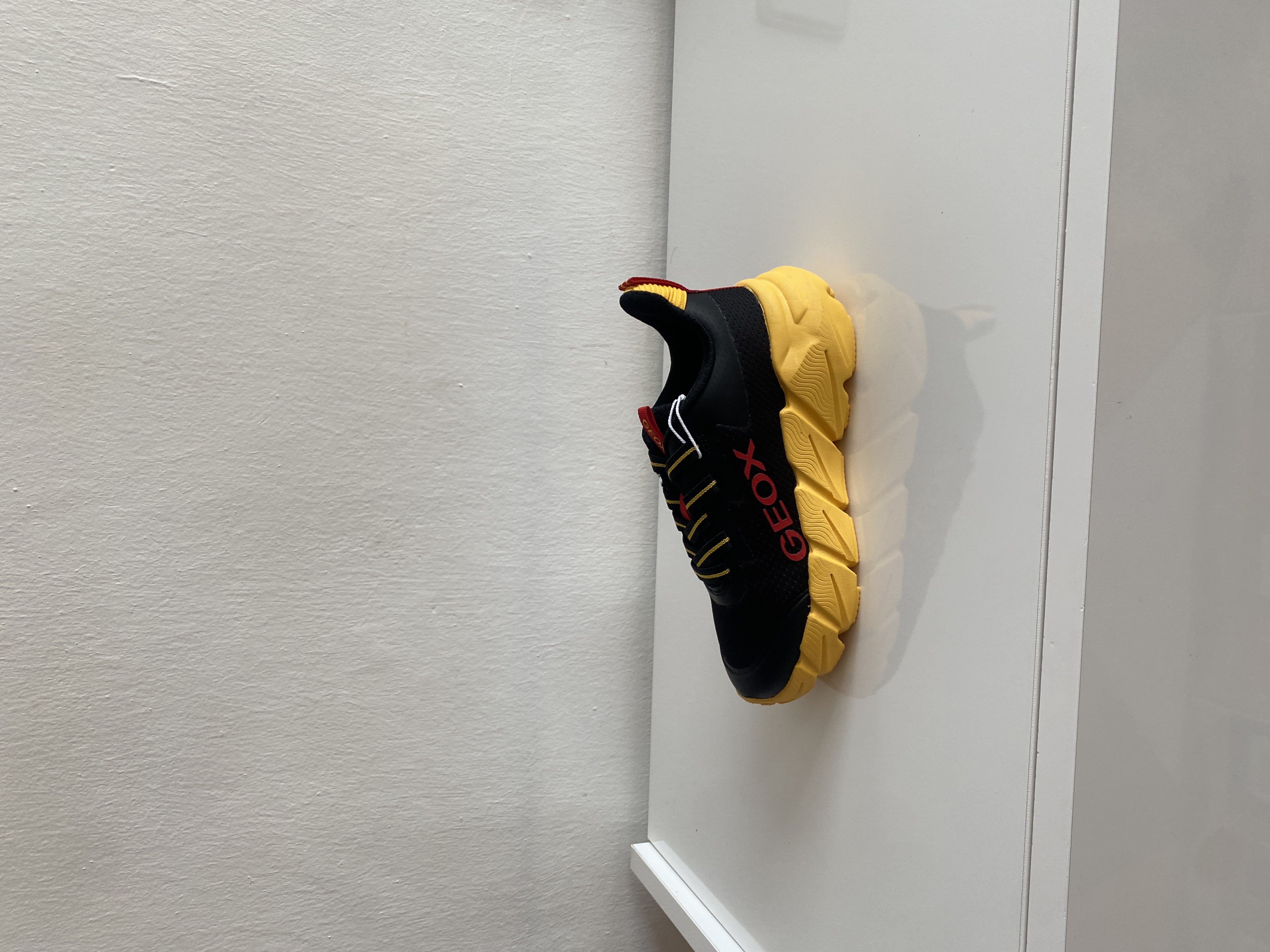 ZAPATILLA GEOX CALCEFÁCIL NEGRO