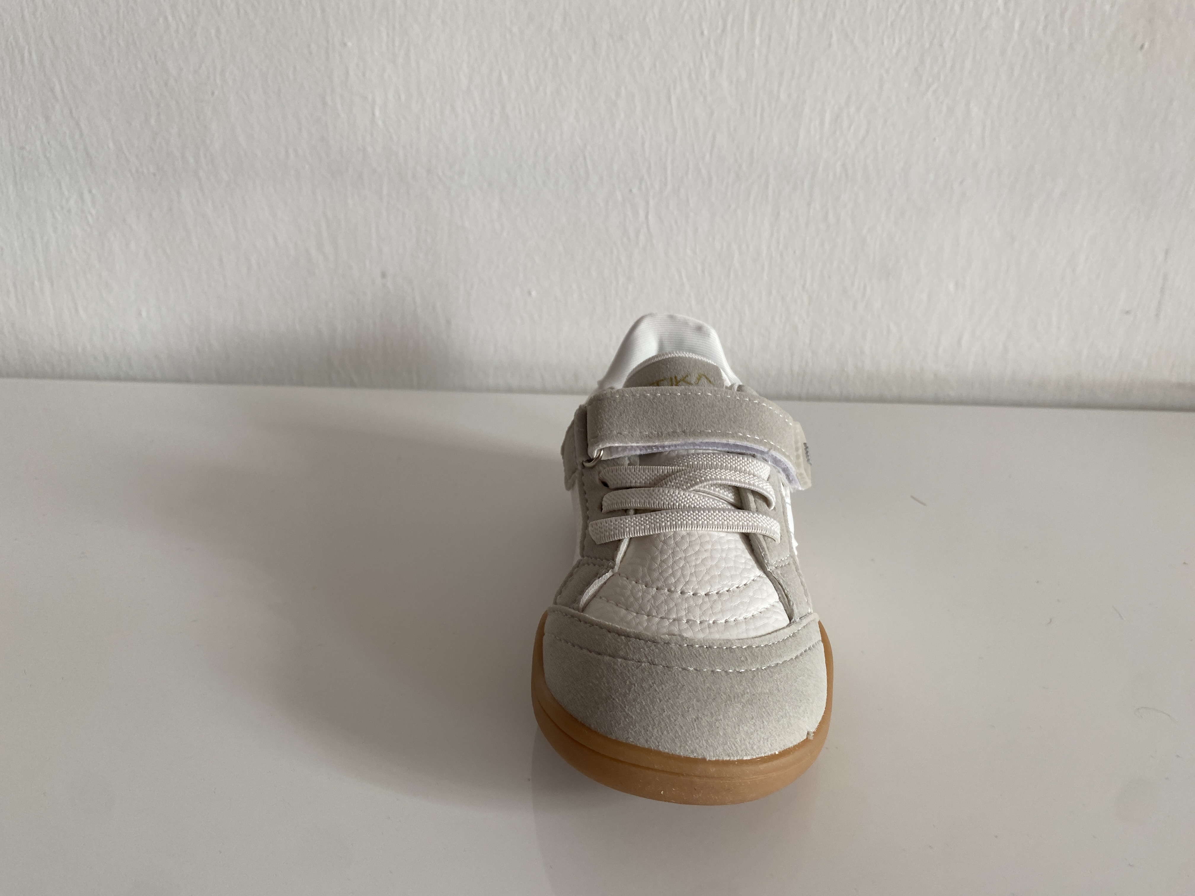 ZAPATILLA  ETIKA GRIS