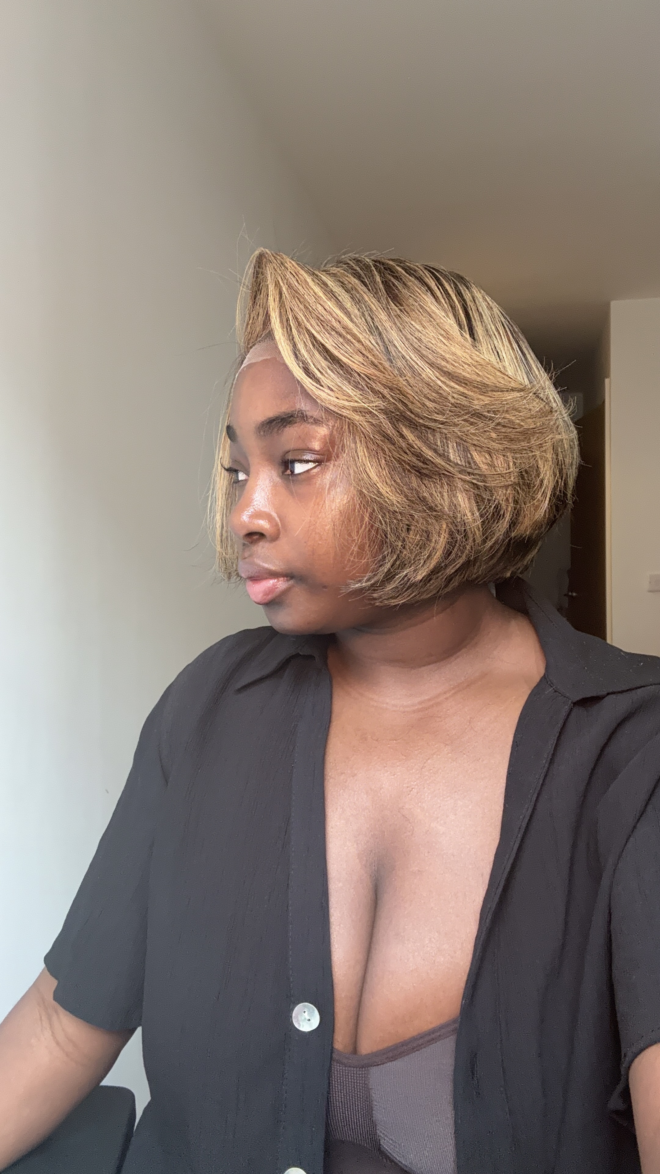 Coloured crop bob 