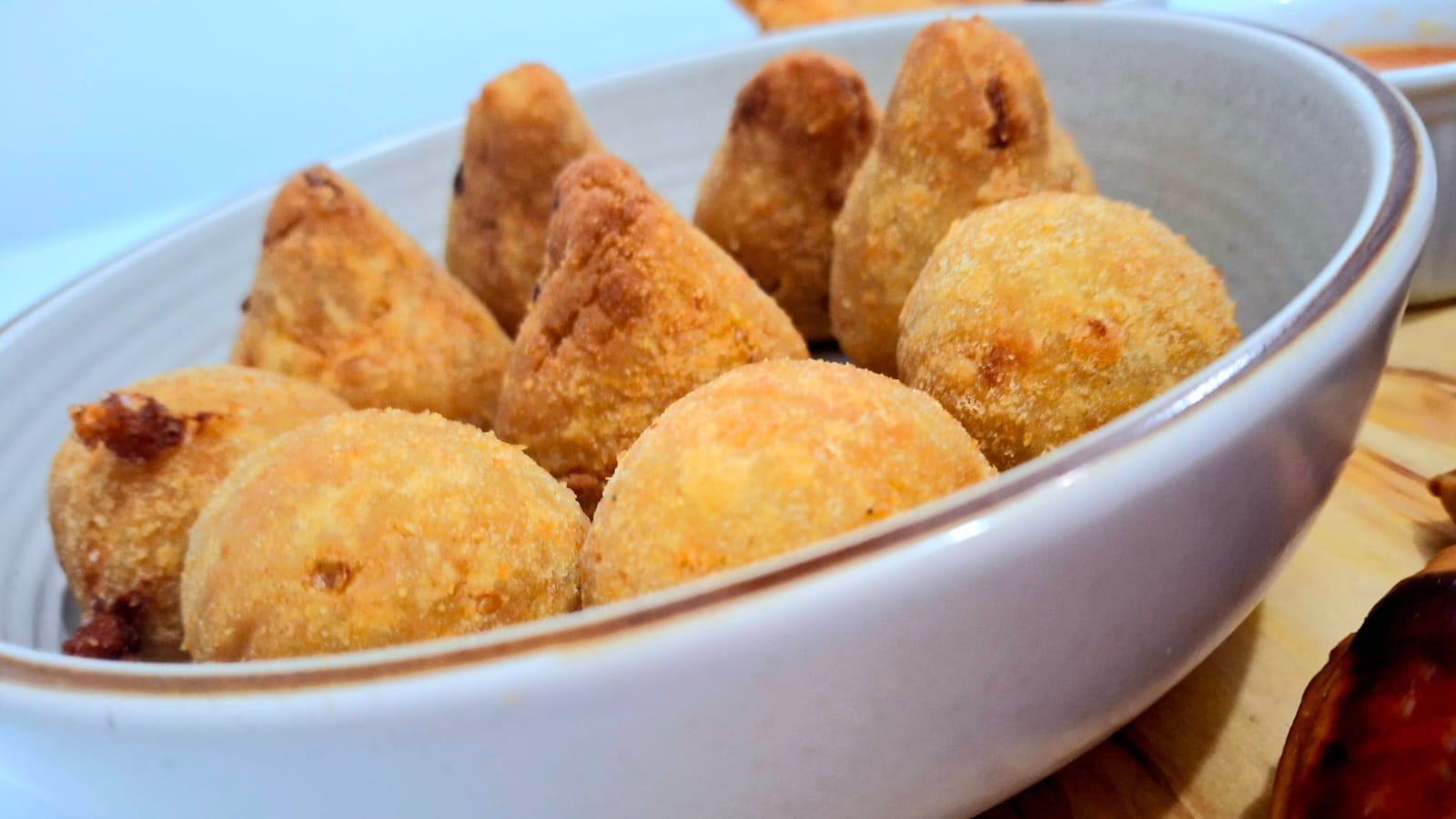 Coxinha de frango cremoso 20 un