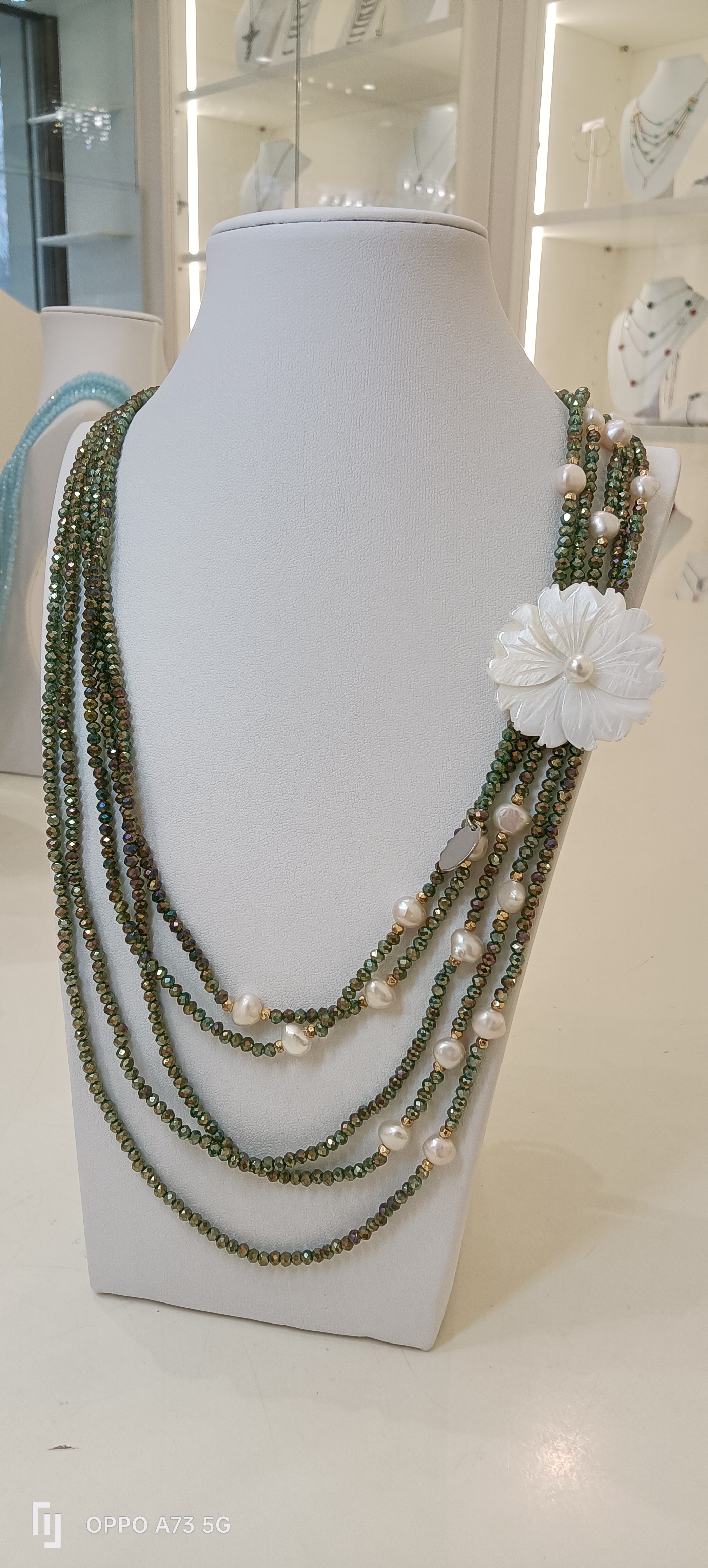 Collana Fiore madreperla 