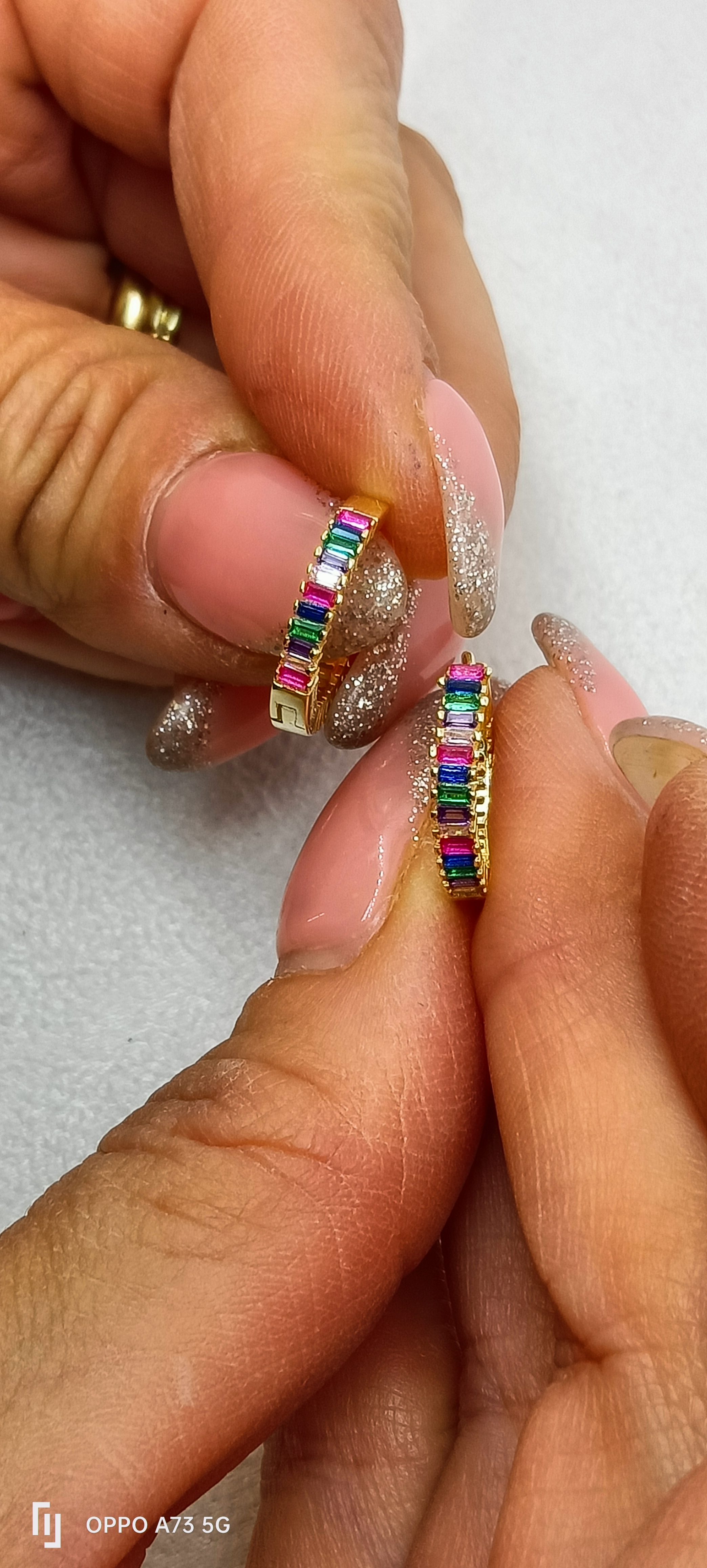 Anelle in argento con zirconi colorati 