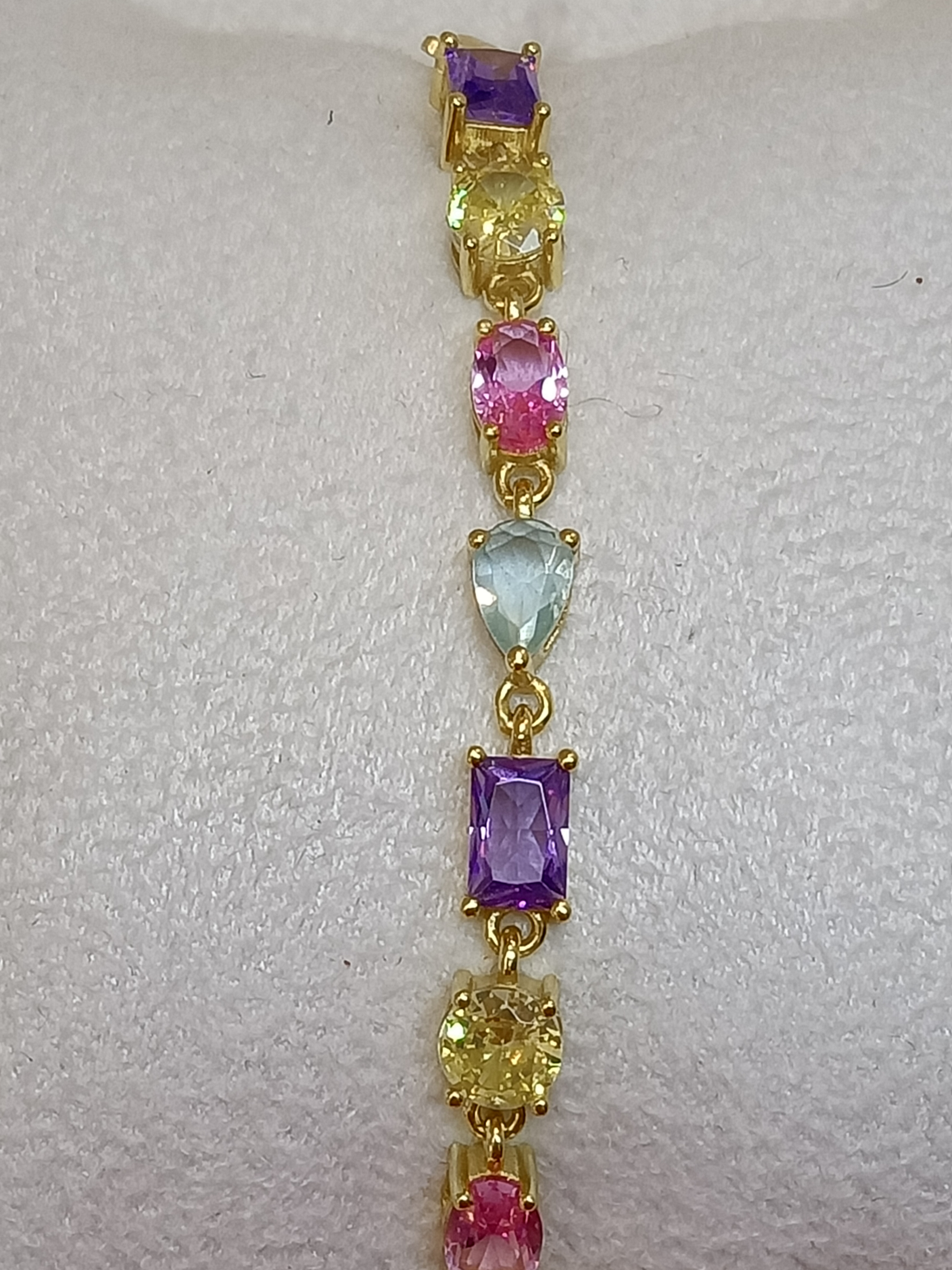 Bracciale in argento placcato oro con pietre colorate 