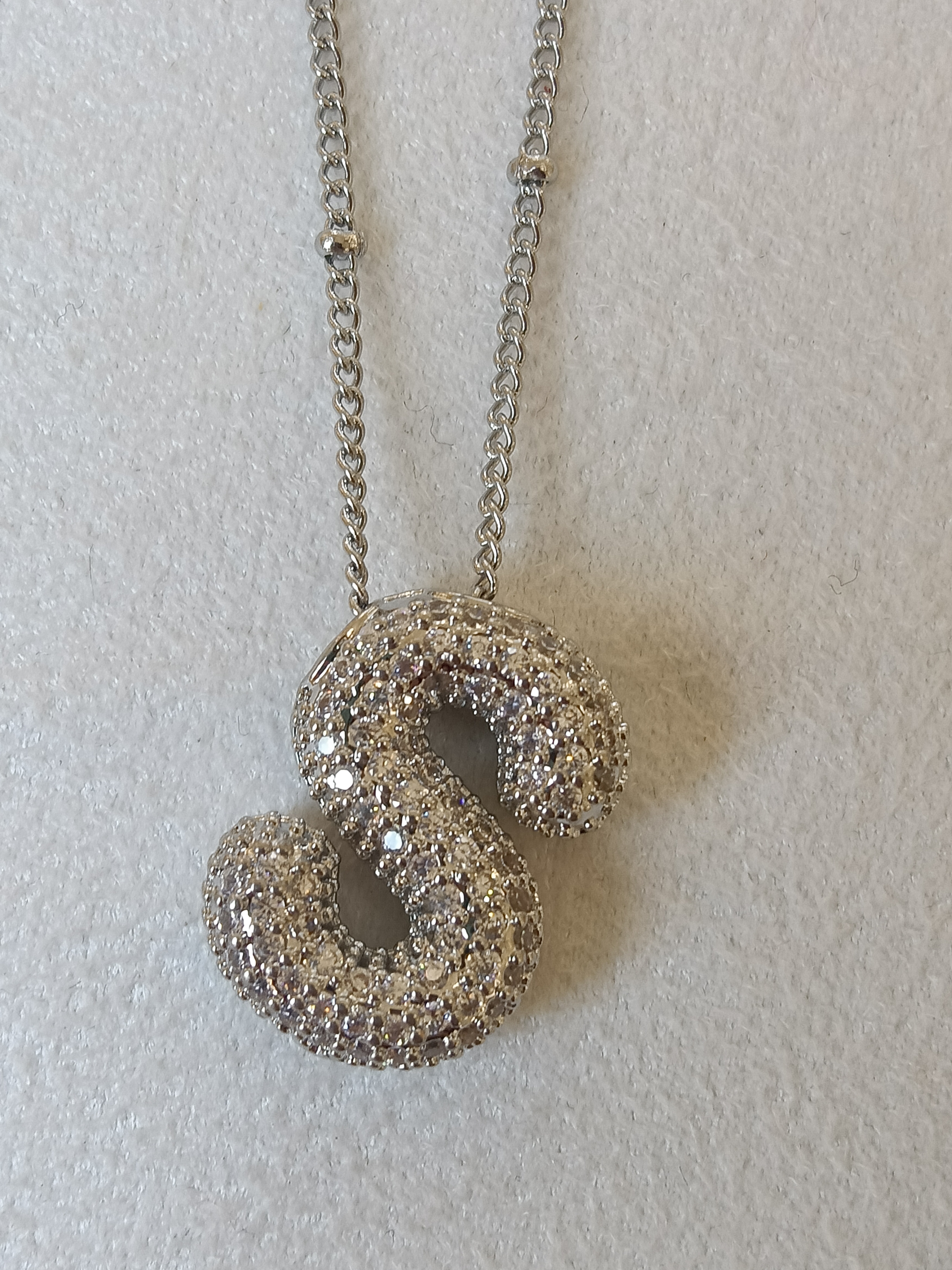 Collier iniziale Pavé bigiotteria