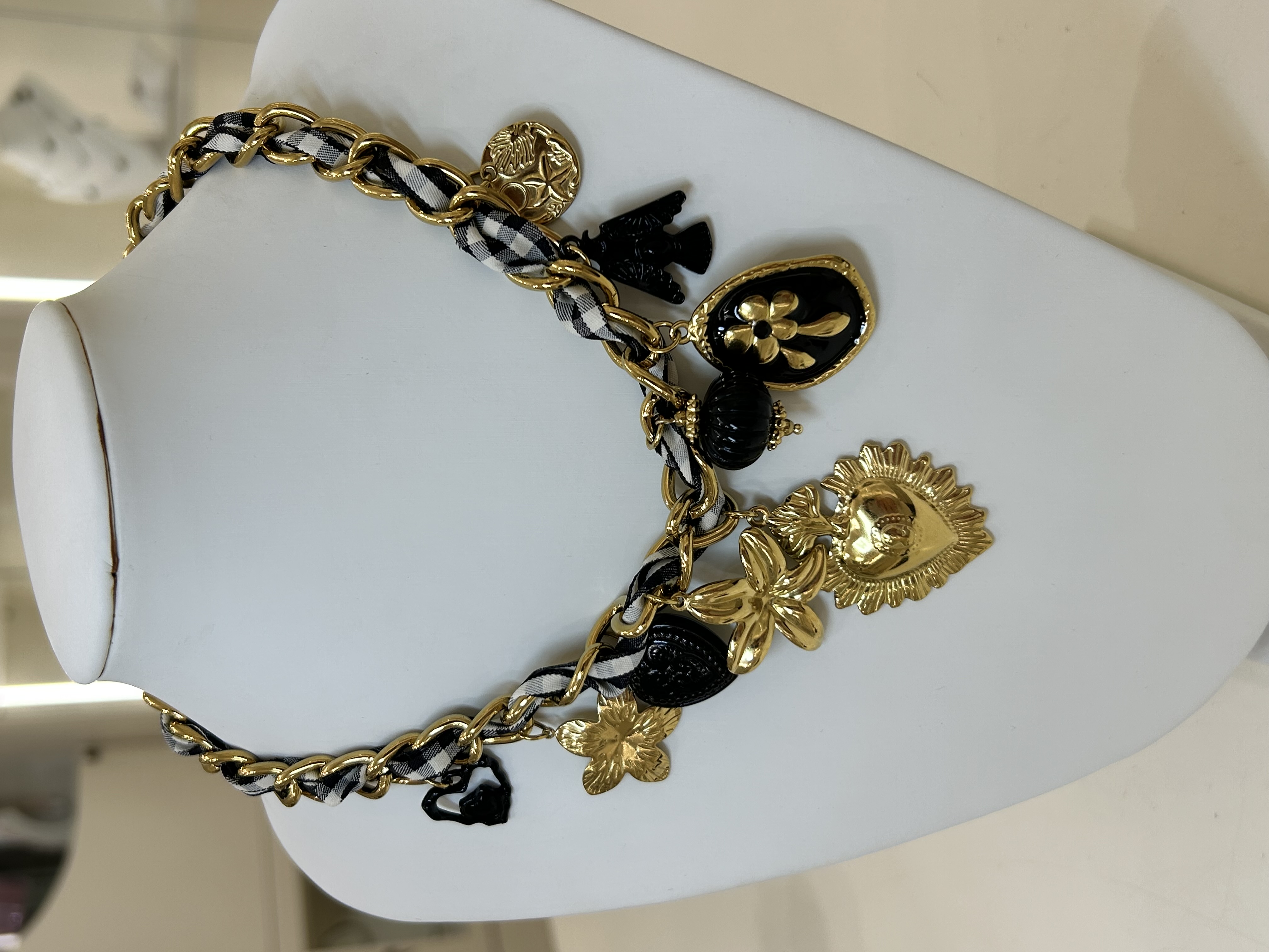 Collier Charms Black