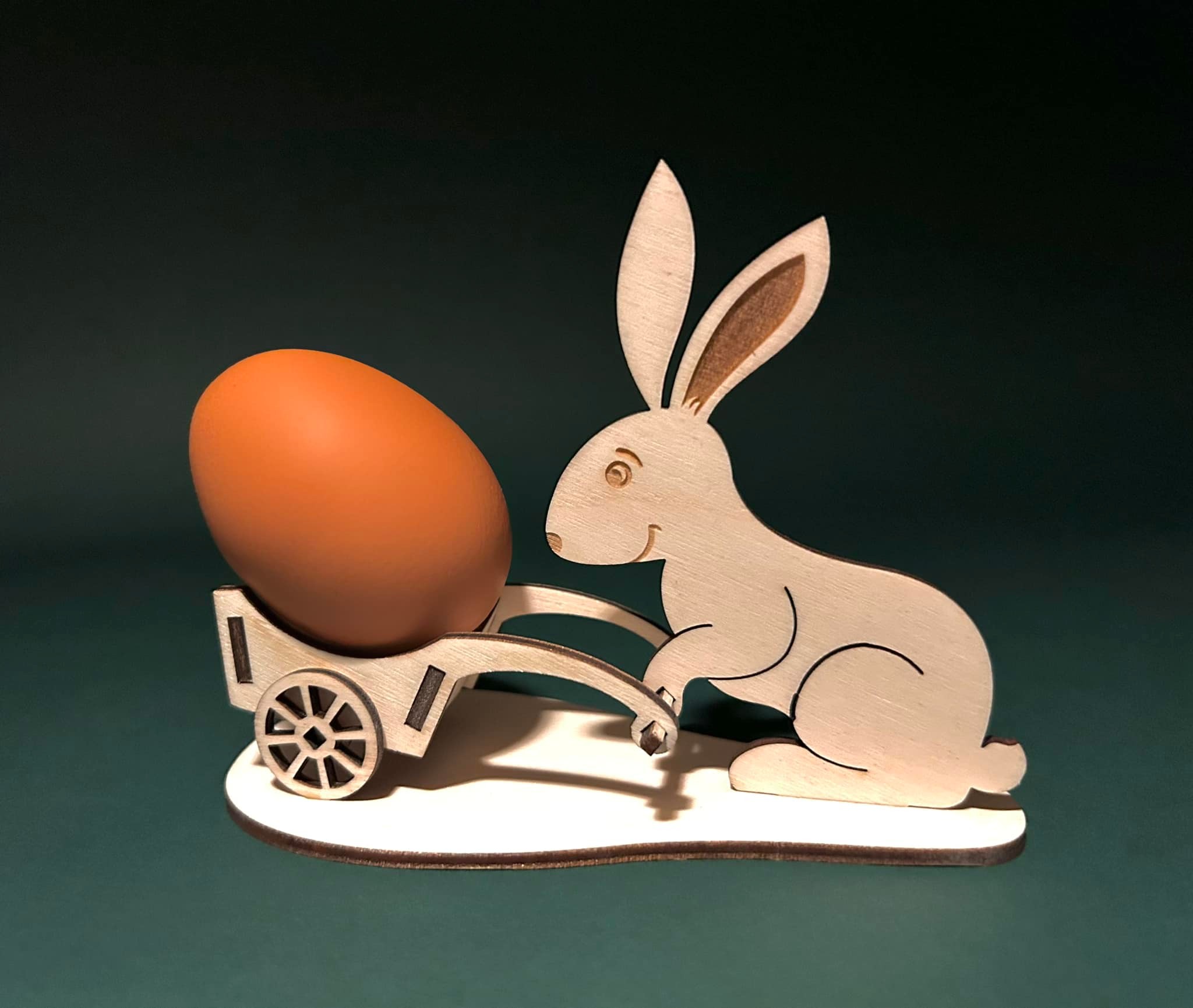 Medinis kiaušinių laikiklis