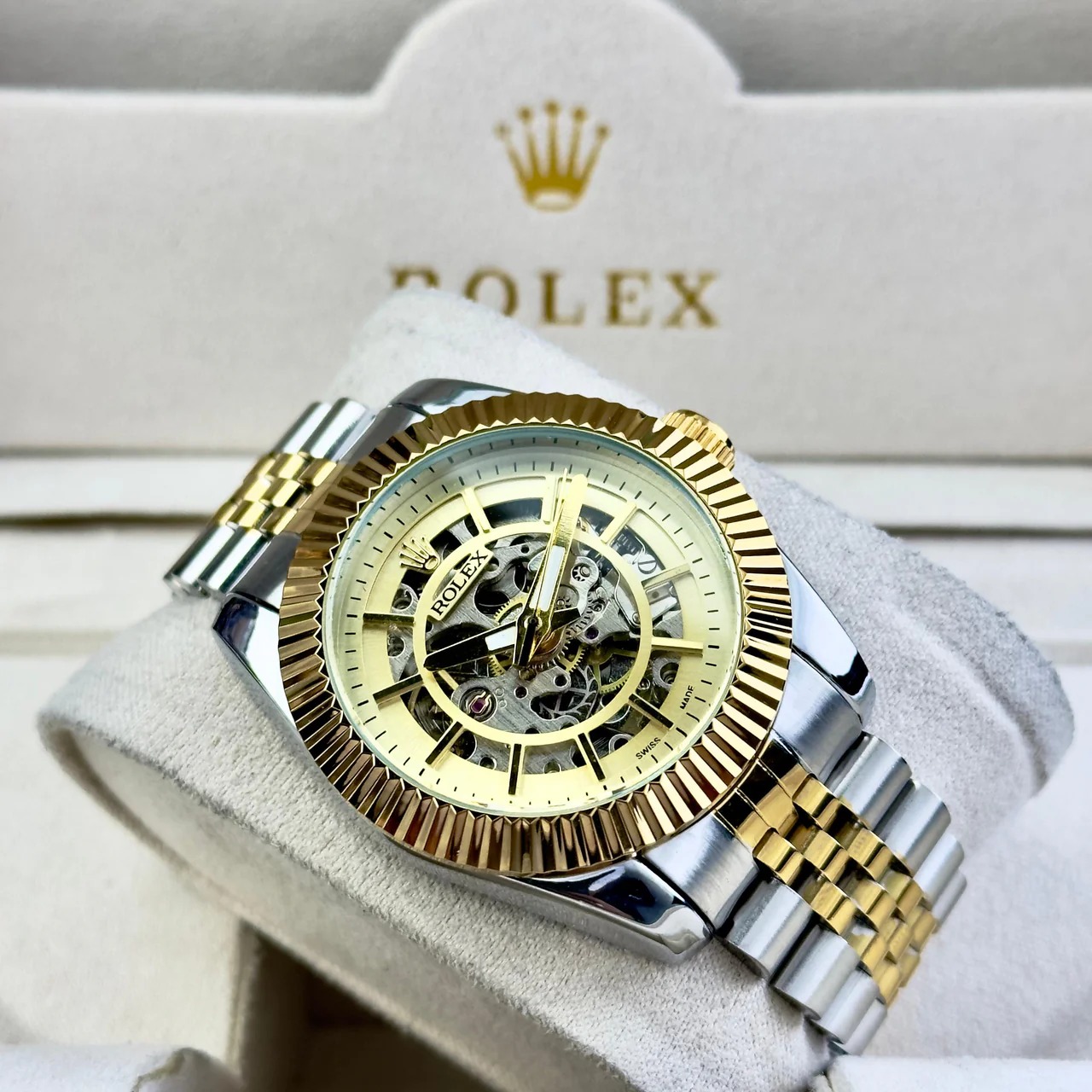 Reloj automático de lujo