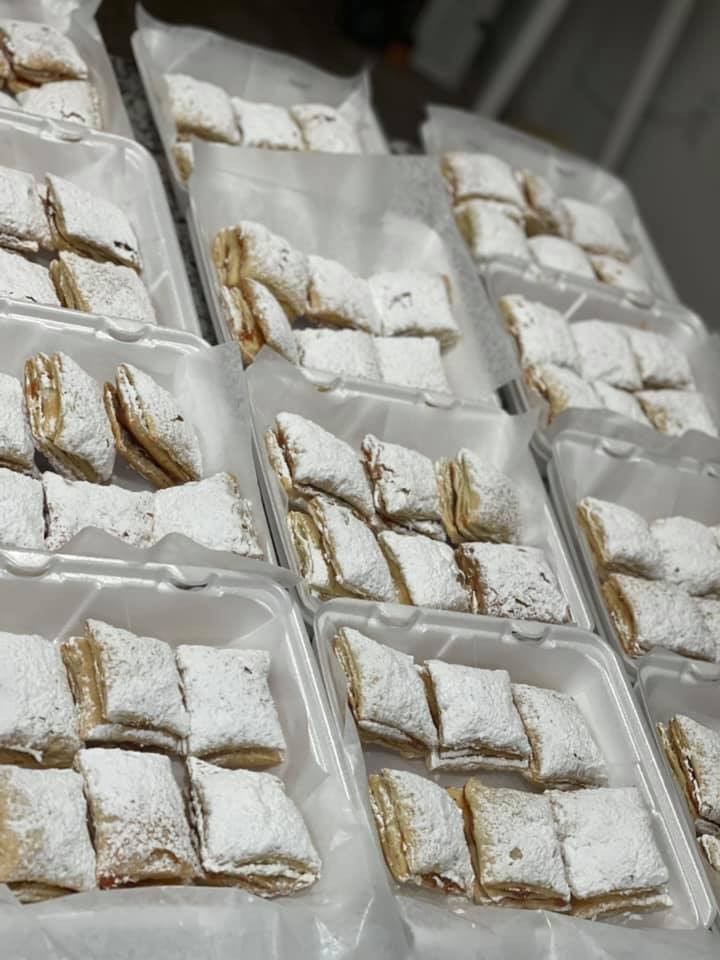 Mini Guava Pastry (Pastelillitos de Guayaba)