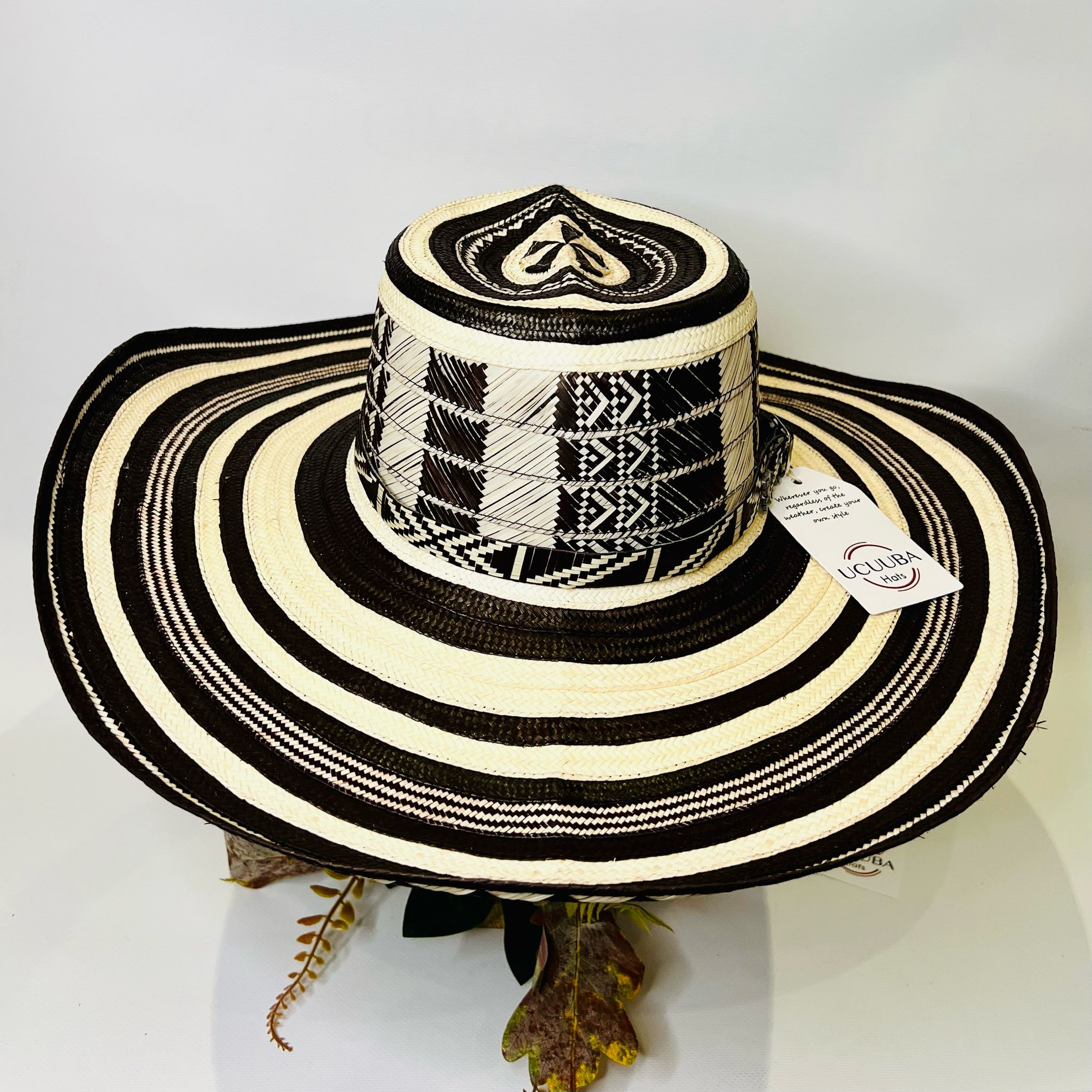 Sombrero Vueltiao Tradicional Colombiano | Traditional Colombian Vueltiao Hat