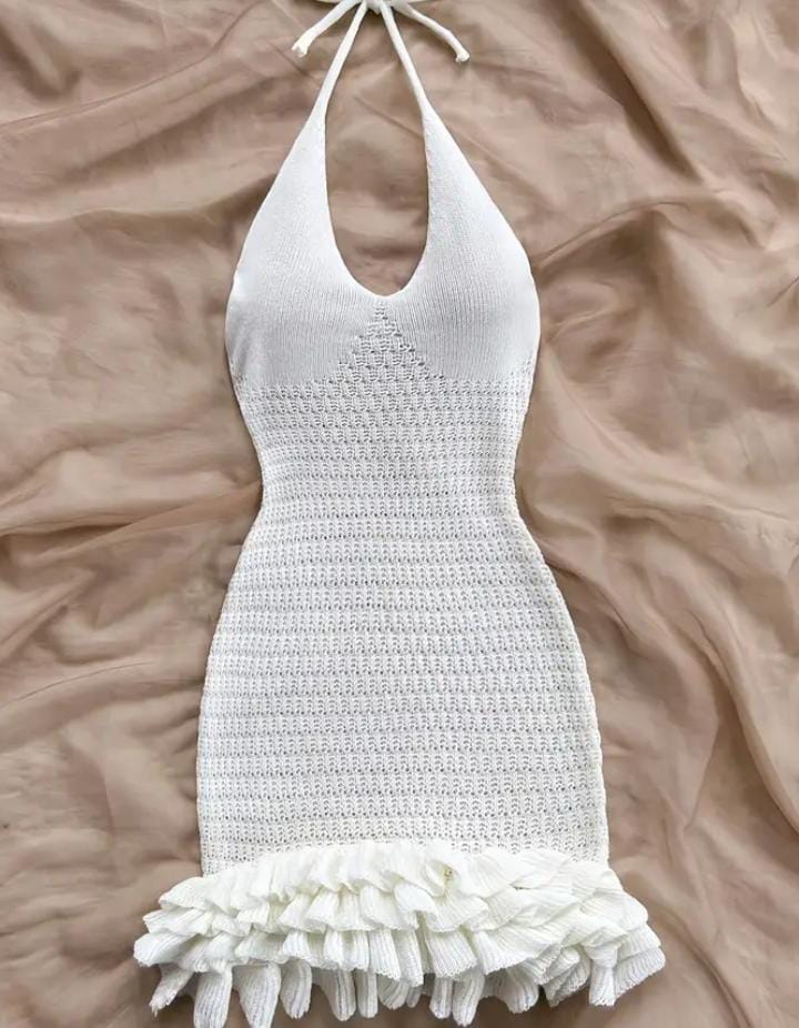 Vestido de Suéter Elegante con Cuello Halter Blanco 