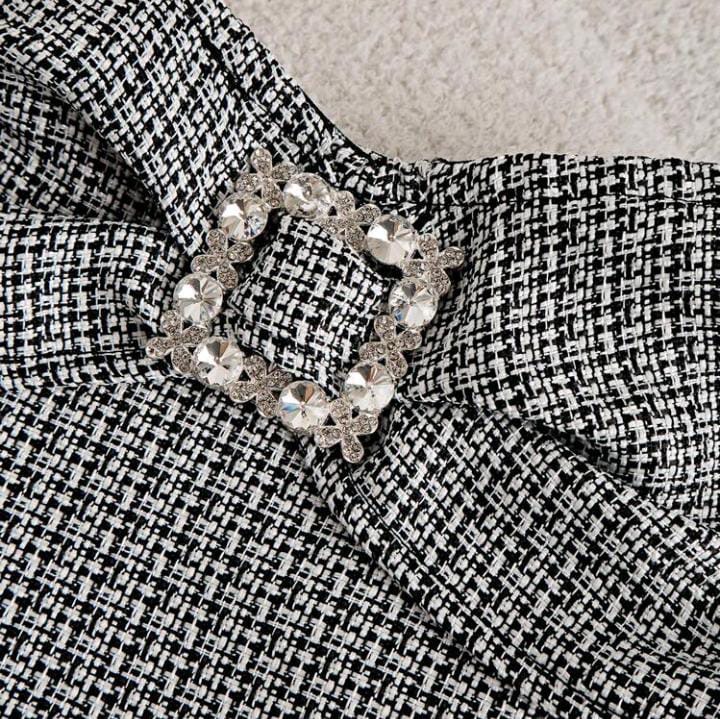 Top de tubo con broche