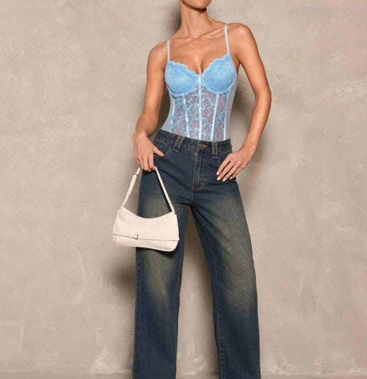 Body de encaje azul