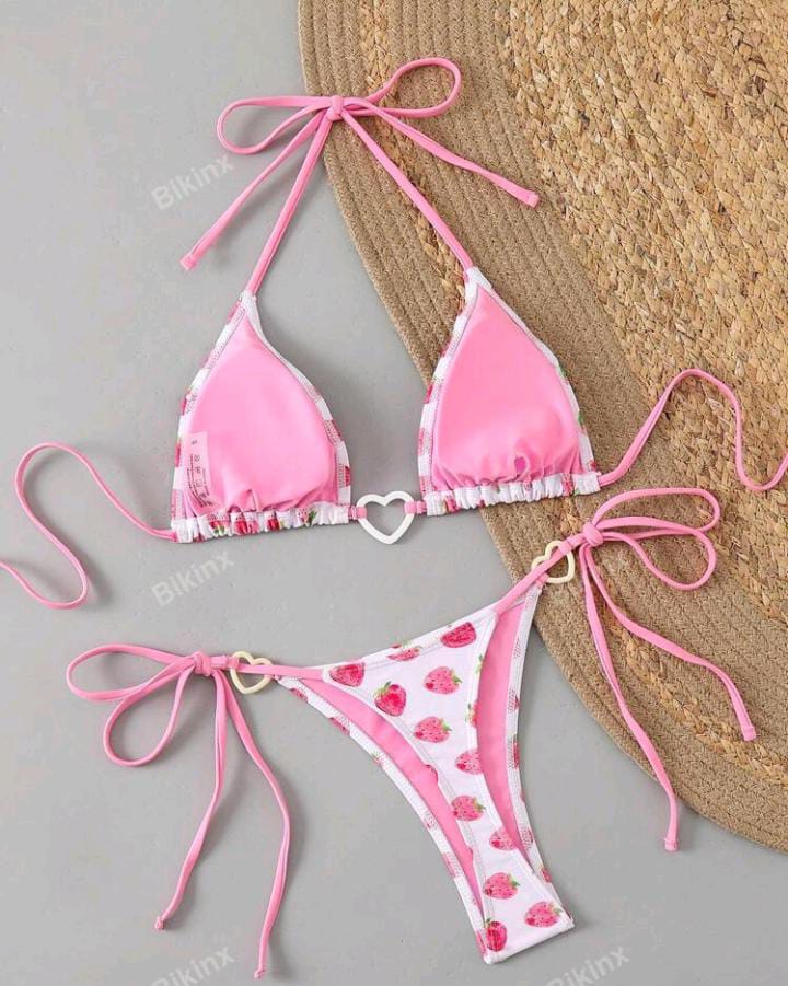 Bikini con estampado de fresa