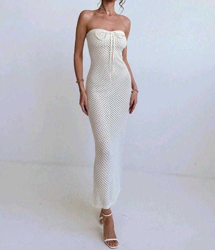 Vestido tubo de encaje blanco