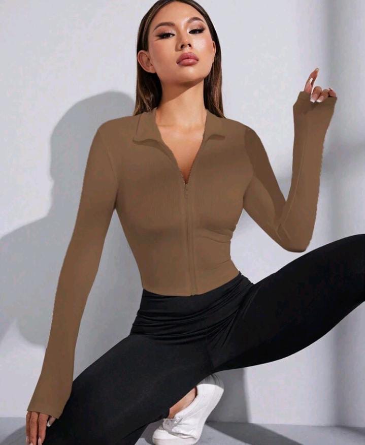 Chaqueta deportiva marrón