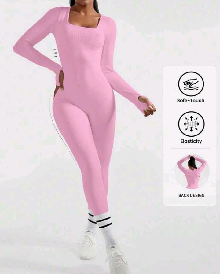 Mono rosa deportivo