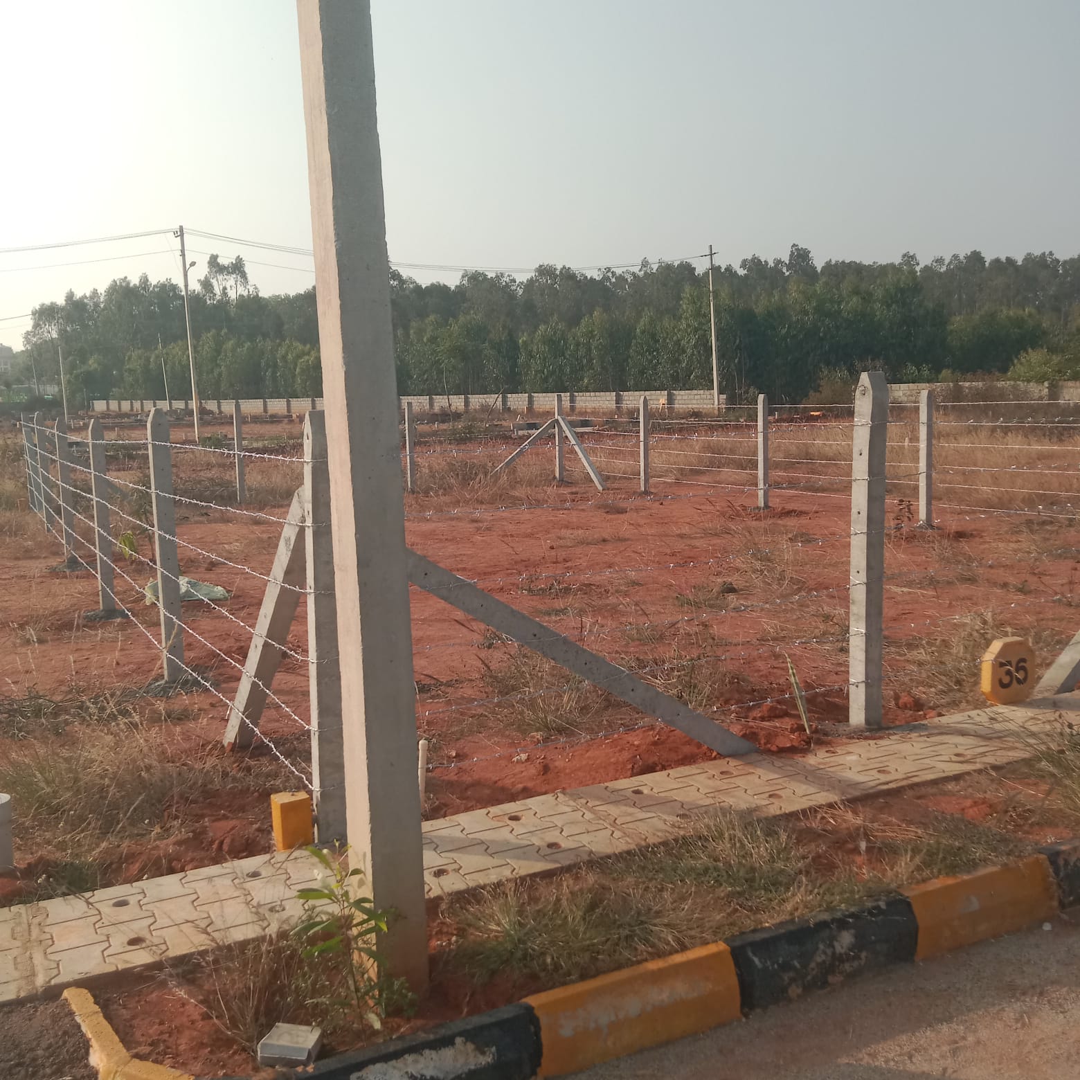 FENCING POLES INSTALLATION