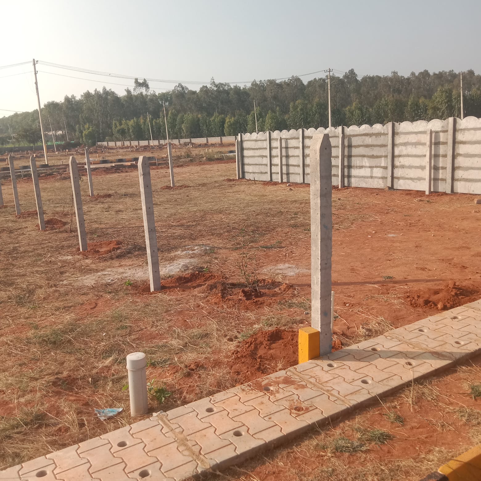 FENCING POLES INSTALLATION