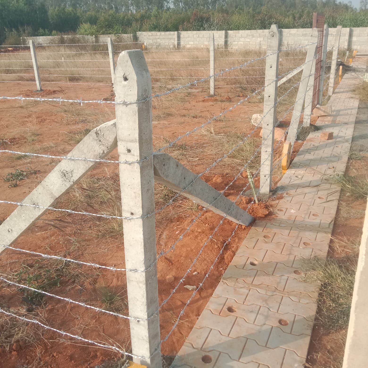 30/40 SITE FENCING INSTALLATION