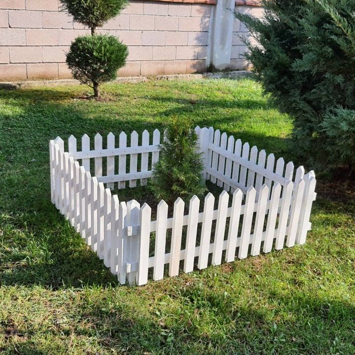 PVC PICKET FENCING PANELS FOR FLOWER POTS