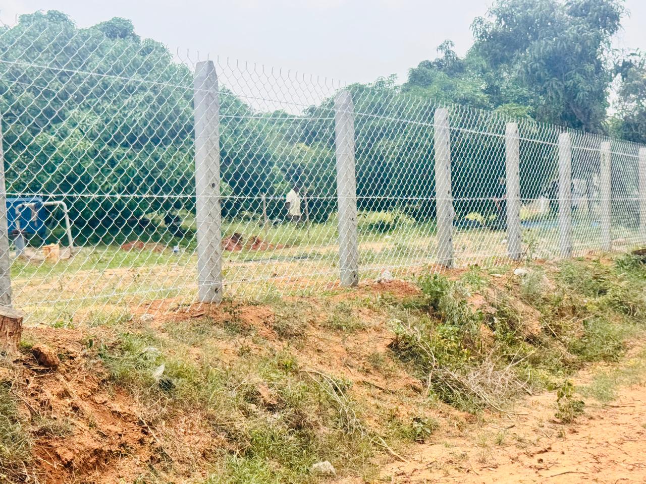 CHAINLINK MESH INSTALLATION