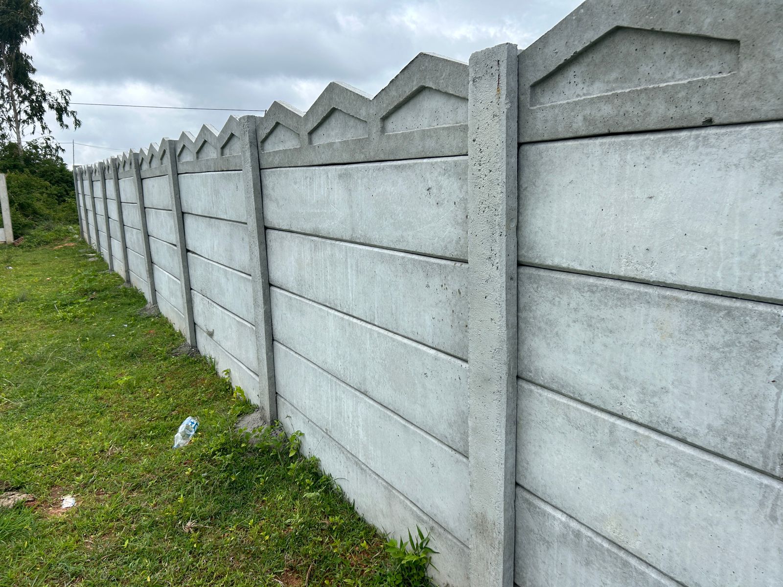 PRECAST COMPOUND WALL FENCING