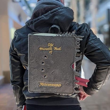 Loungefly Harry Potter Livro dos Monstros Bolsa de ombro dupla em forma de livro, Marrom, Large, Bolsa de ombro com alça dupla