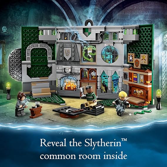 LEGO® Harry Potter™ Banner da Casa Sonserina™ 76410; Conjunto de Construção (349 peças)