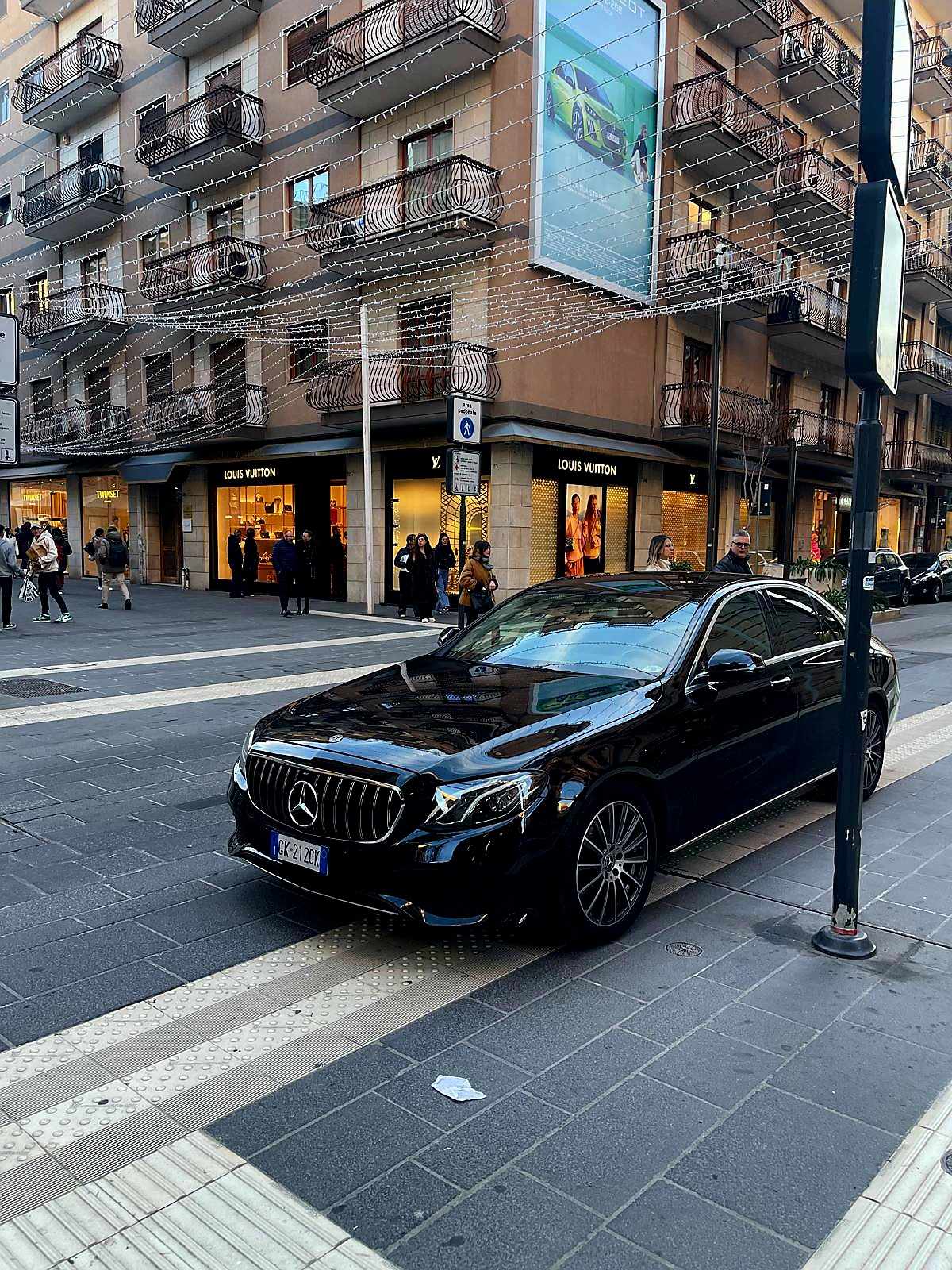 Luxury Mercedes in Italy 