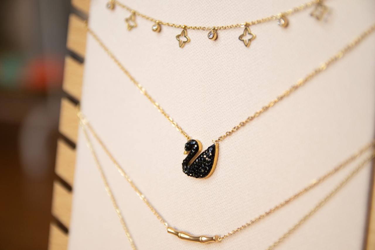 Gold stainless steel necklaces 