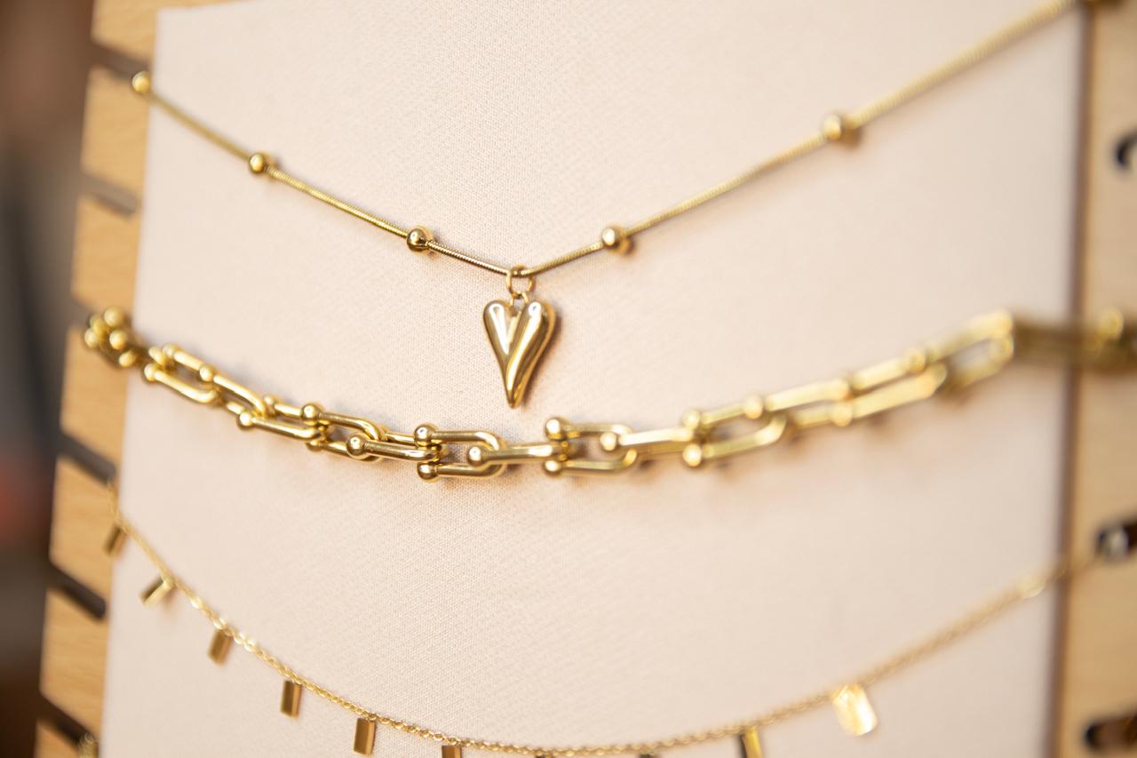 Gold stainless steel necklaces 