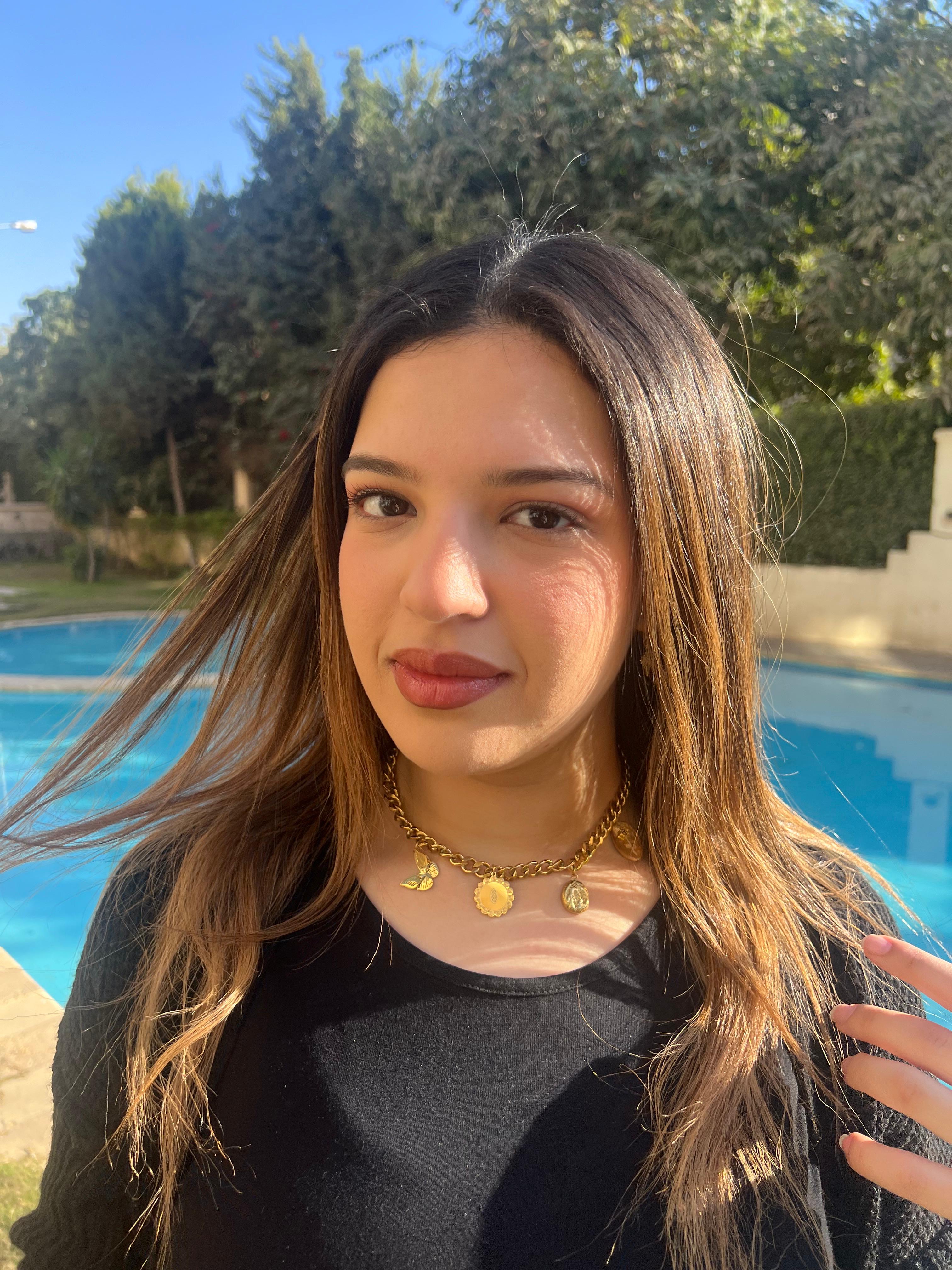 Big Coin Chain Necklace Gold