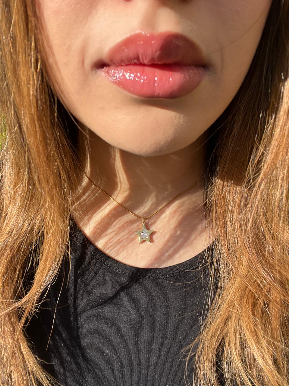 Gold star necklace 