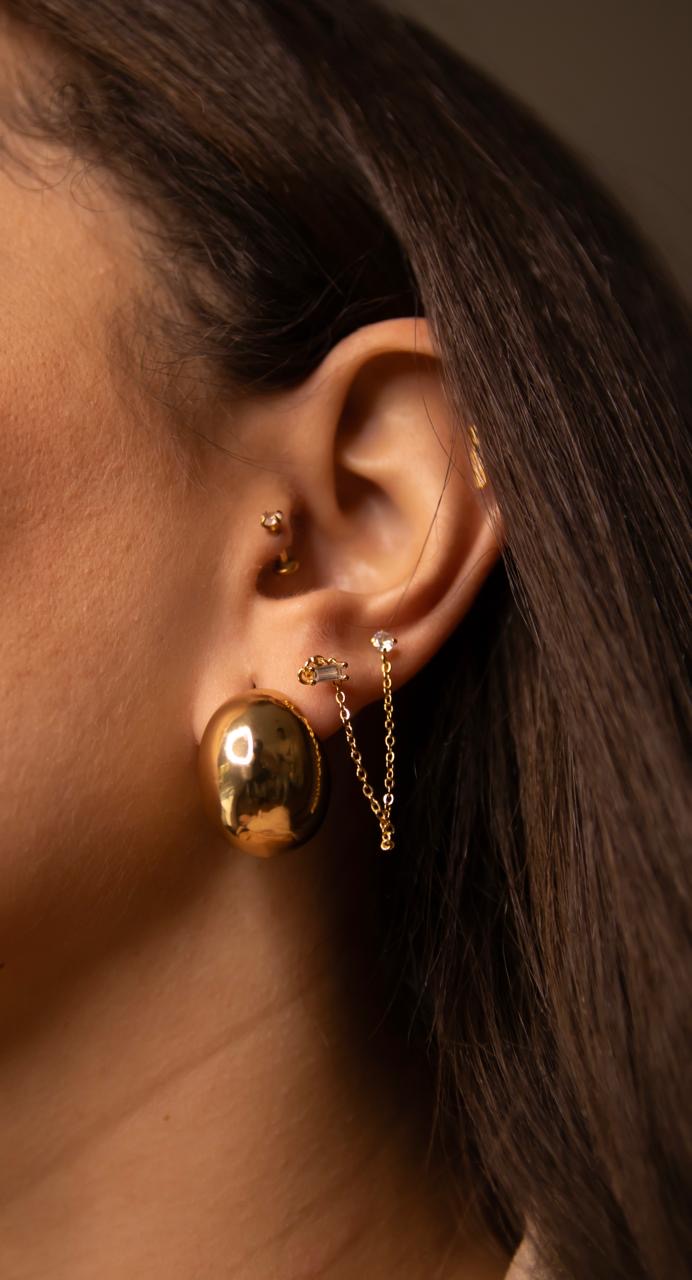 Golden hoops earrings