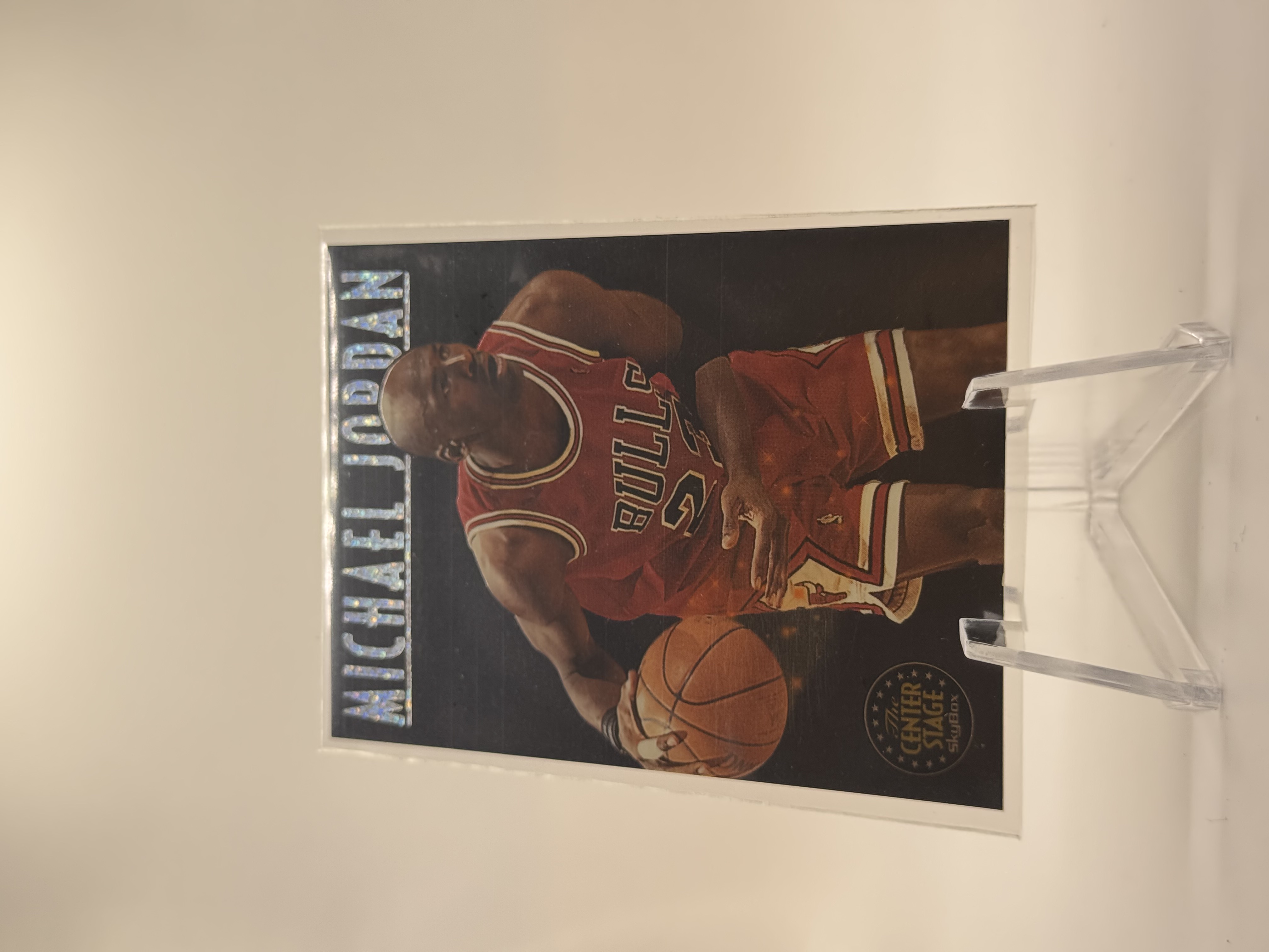 Michael Jordan 1993 Skybox Center Stage CS1