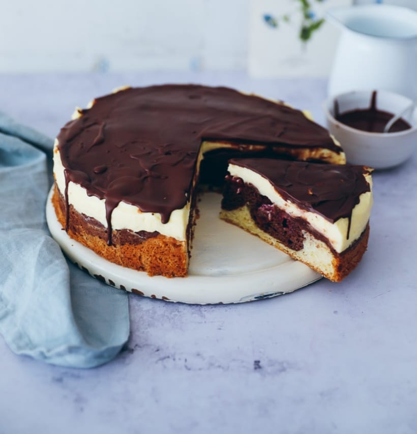 Danube Wave Cake / "Donauwelle" (for local delivery only)