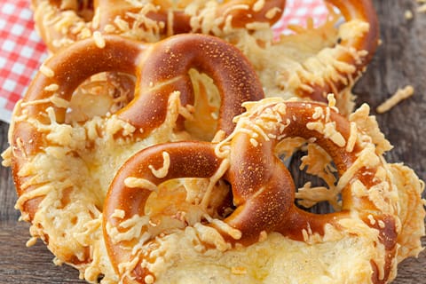 German Cheese Pretzel / "Käsebreze" (for local delivery only)