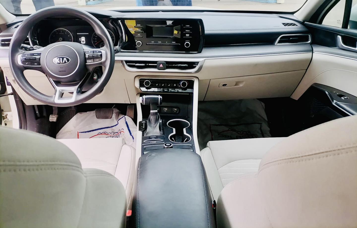 كيا K5 2021 - محرك 1.7L - كاملة ما عدا بانوراما 🚗