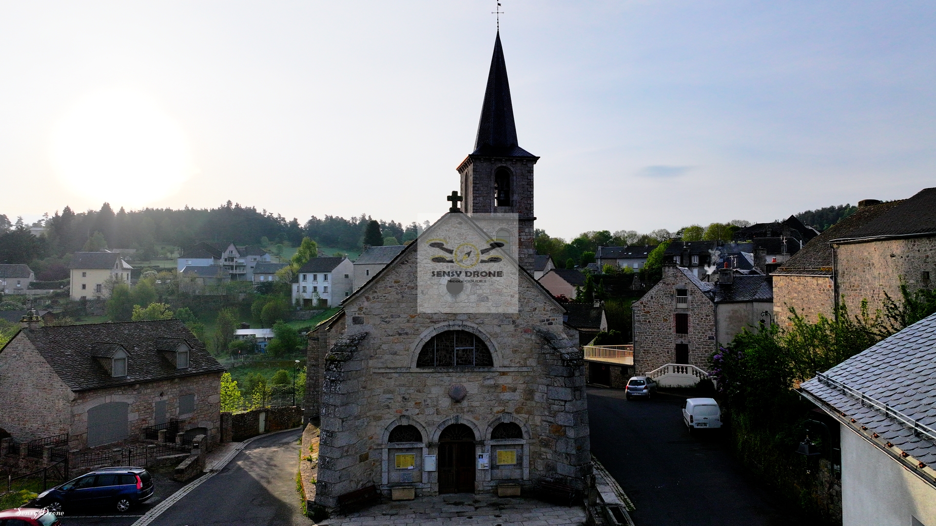 Aumont-Aubrac – Porte de l’Aubrac sur la voie du Puy