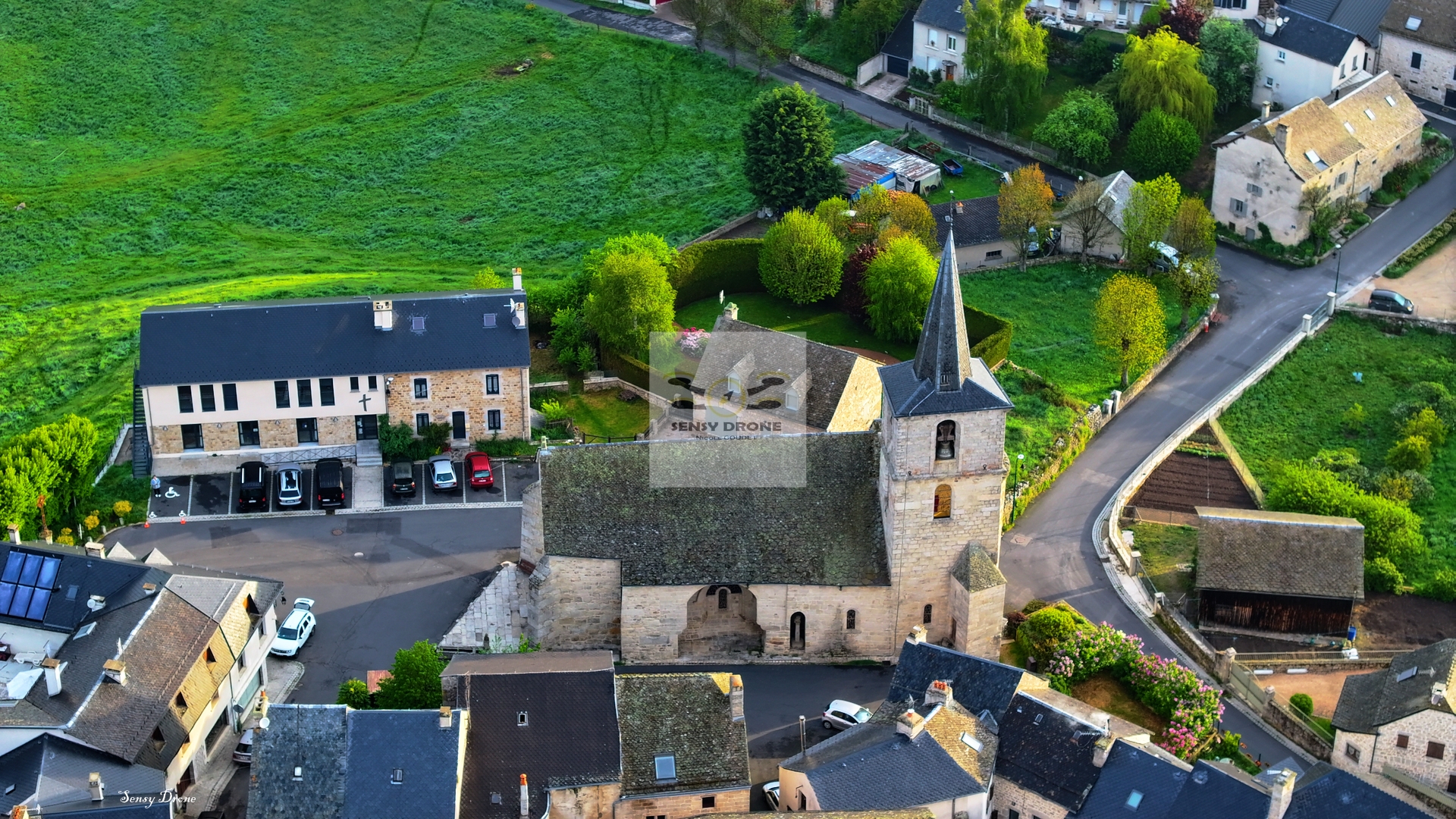Aumont-Aubrac – Porte de l’Aubrac sur la voie du Puy