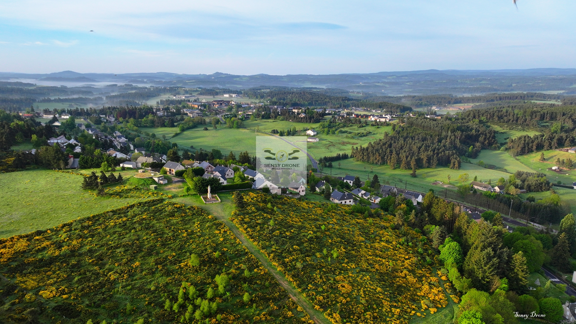 Aumont-Aubrac – Porte de l’Aubrac sur la voie du Puy
