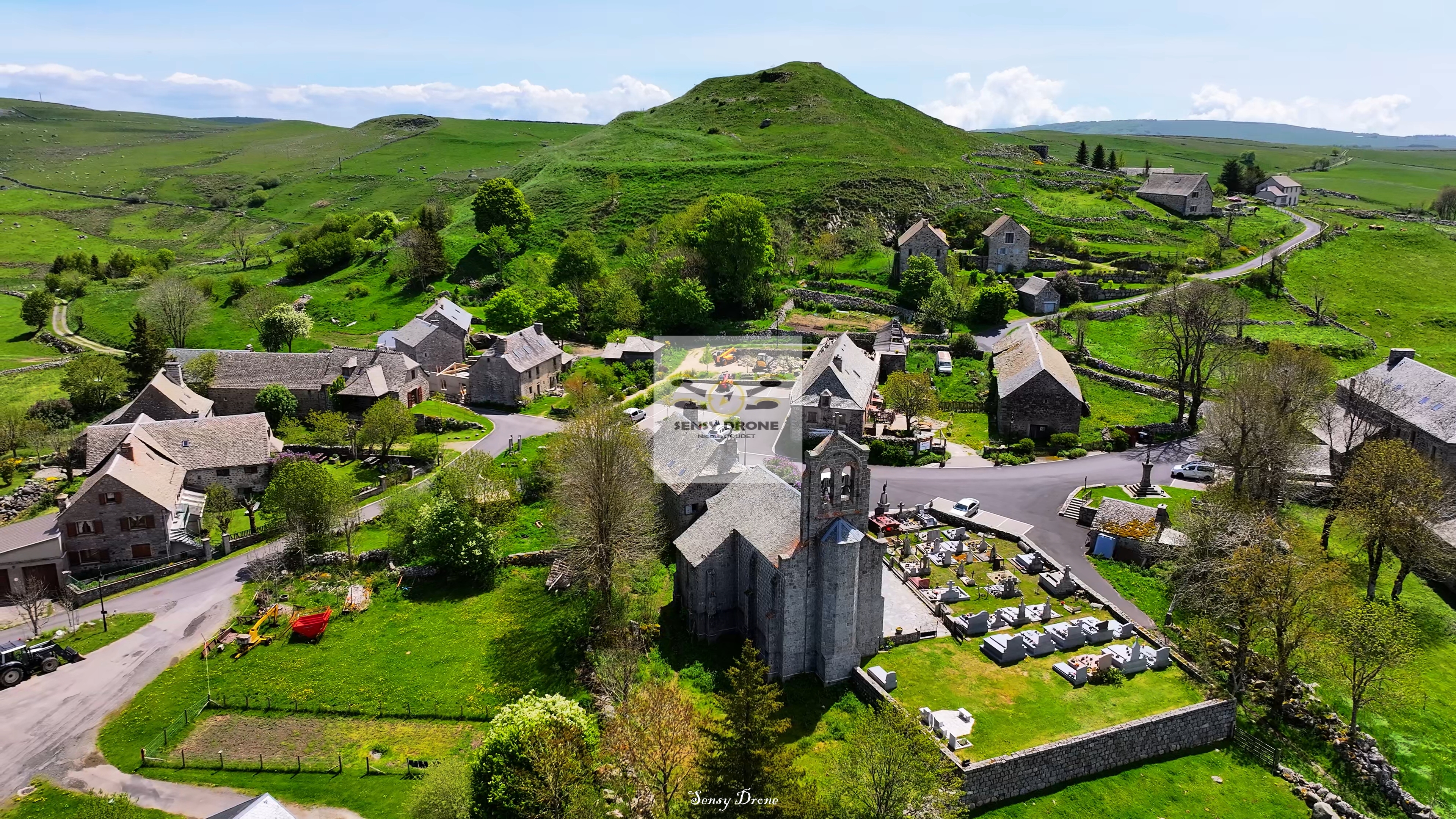 Marchastel – Au cœur de l’Aubrac, terre de silence et de vent
