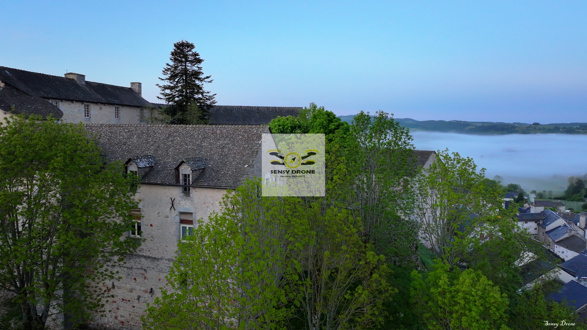Saint-Alban-sur-Limagnole – Cœur de Margeride vu du ciel