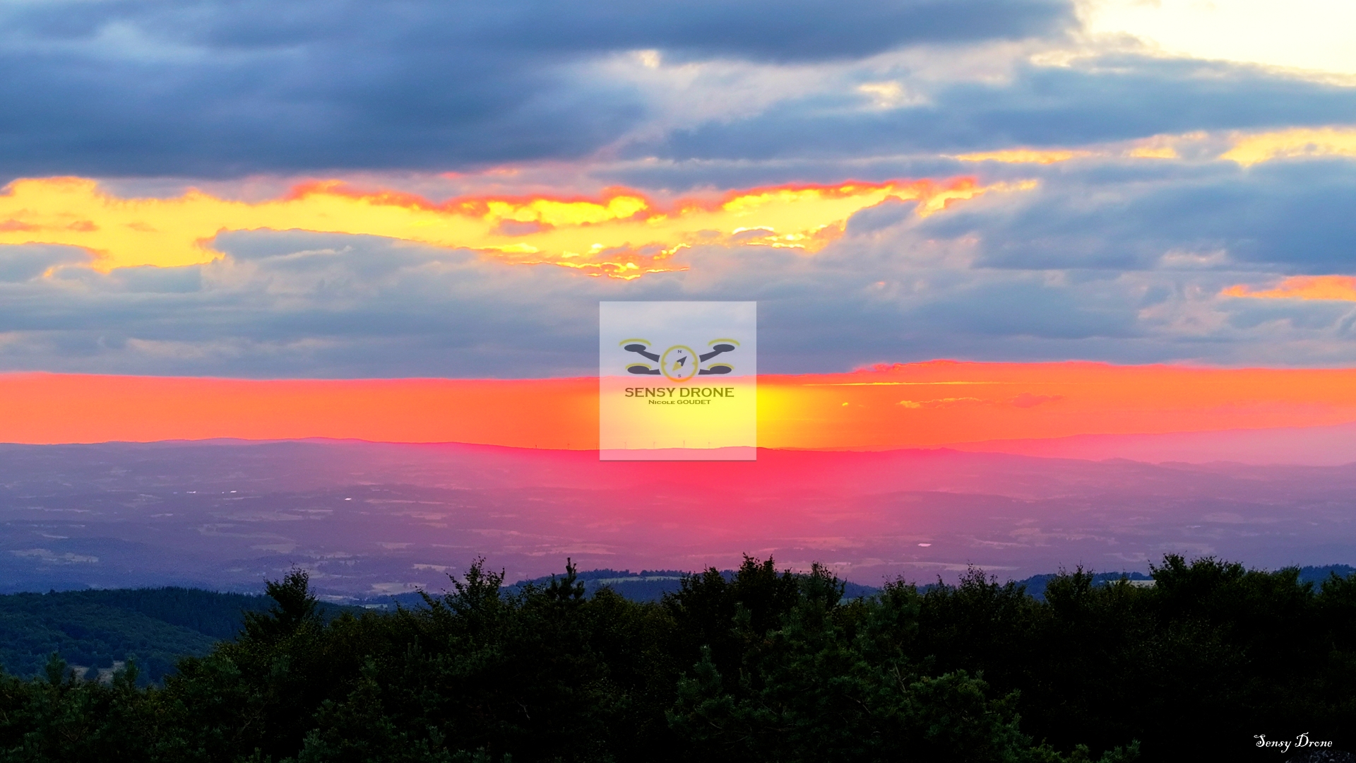 Coucher de soleil sur Fortunio – Margeride en feu