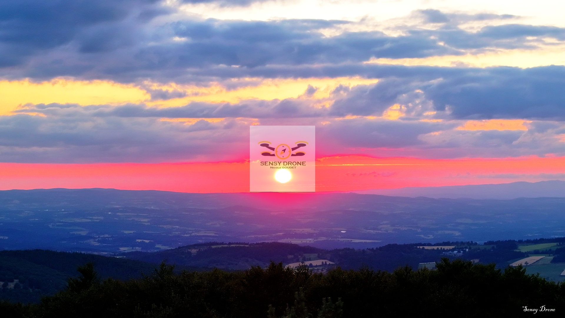 Coucher de soleil sur Fortunio – Margeride en feu